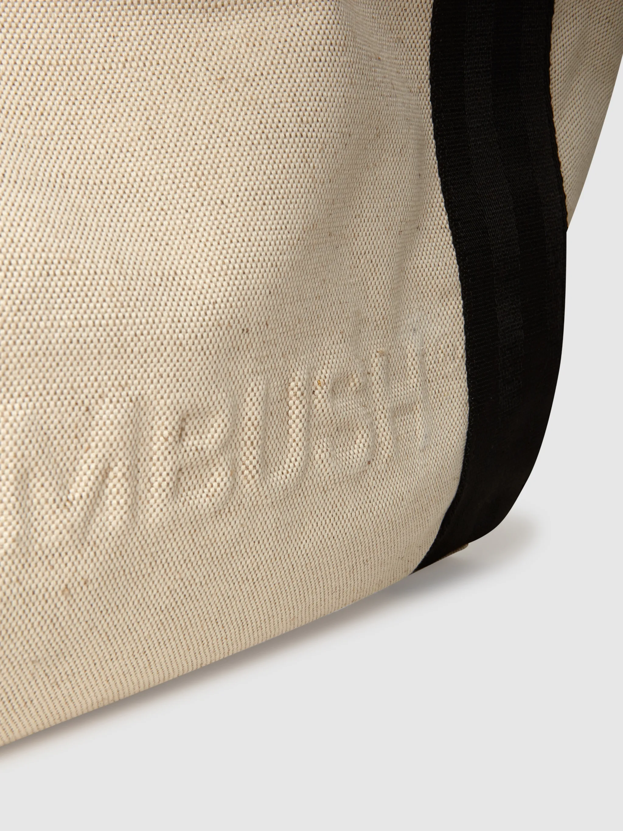 EMBOSS LOGO MEDIUM TOTE