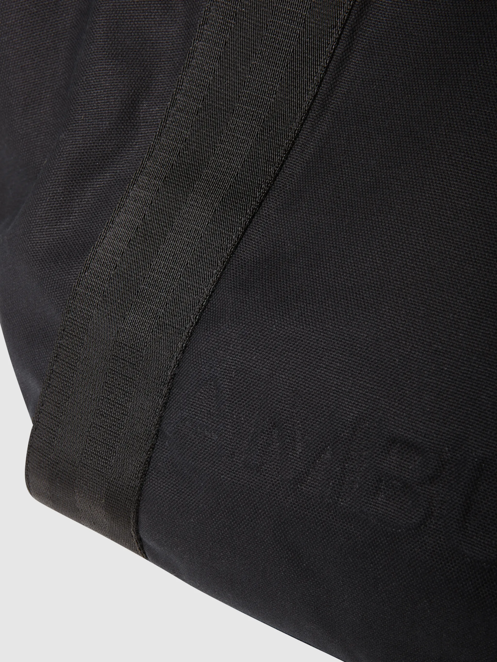 EMBOSS LOGO MEDIUM TOTE