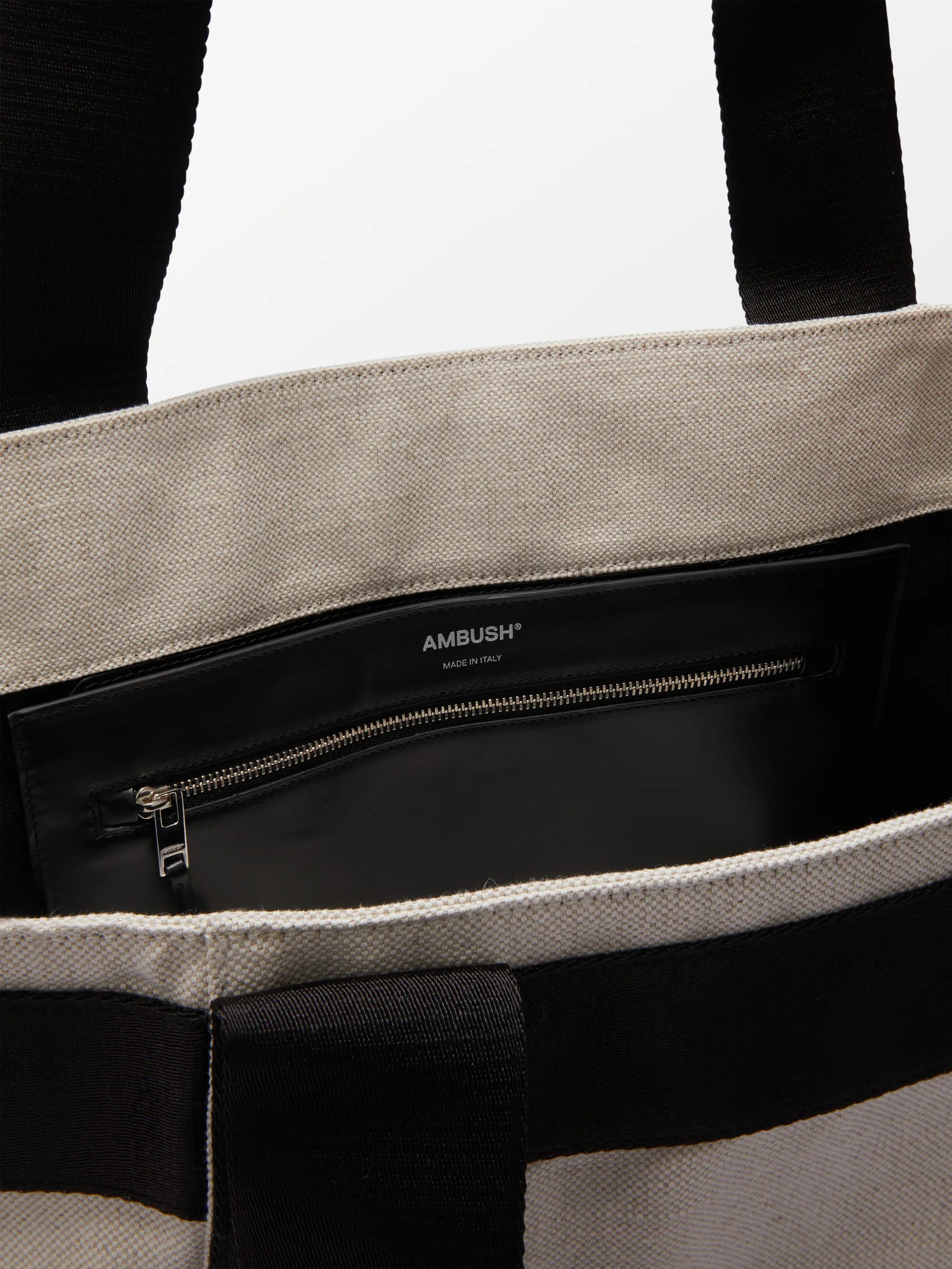EMBOSS LOGO MINI TOTE
