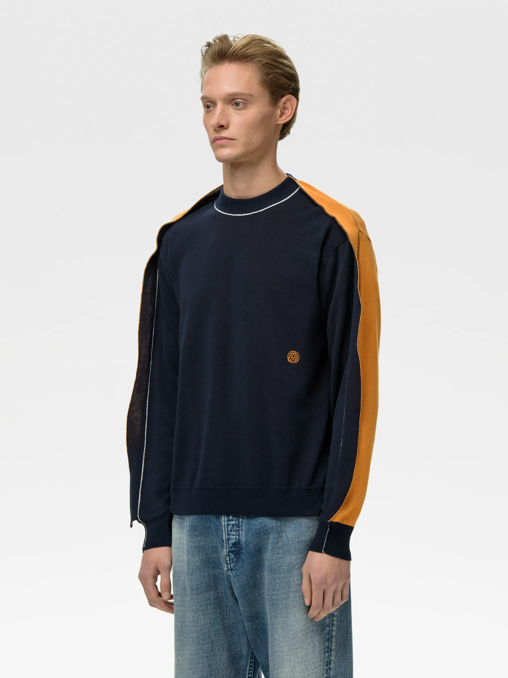 FIN KNIT SWEATER