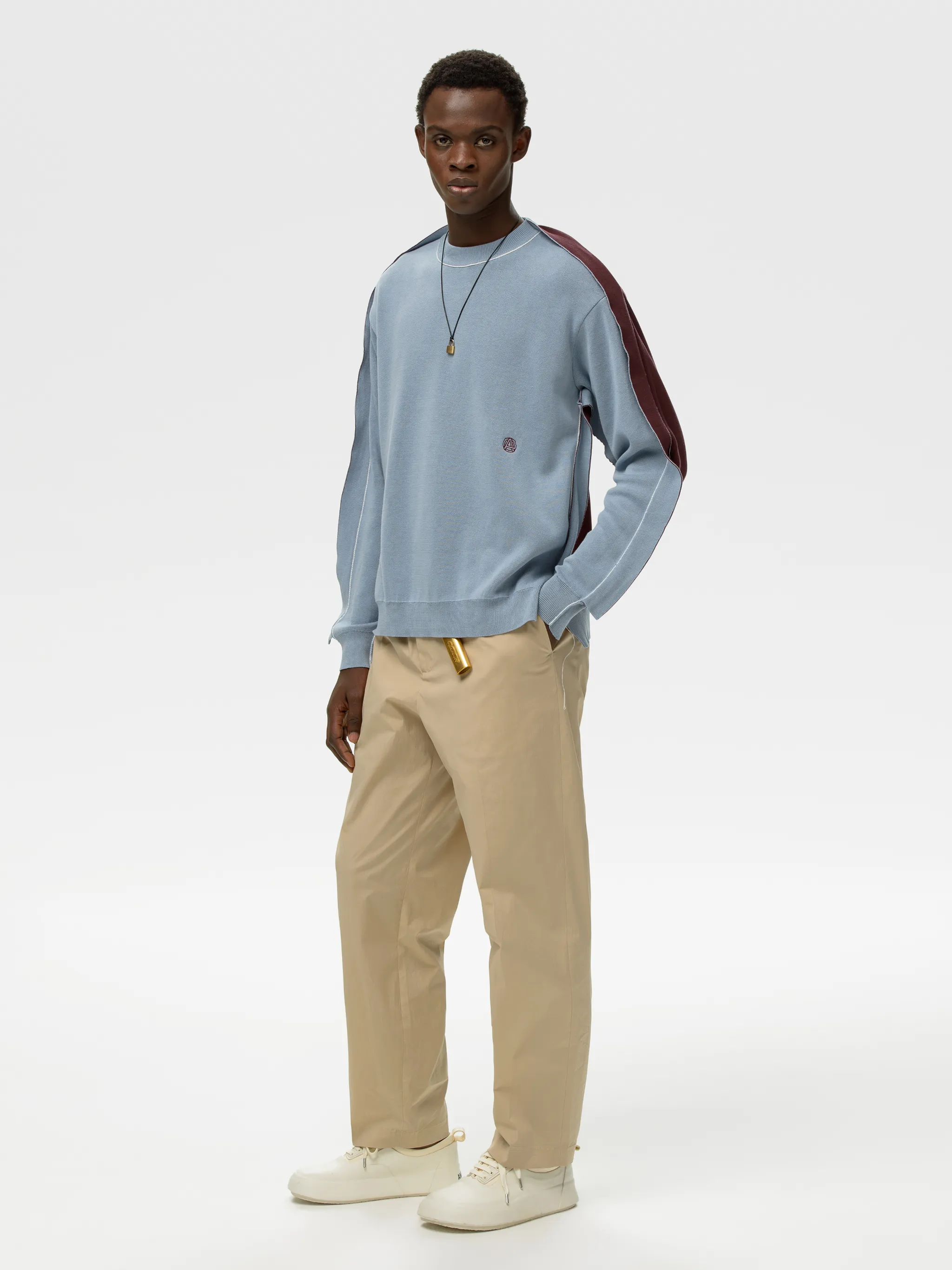 FIN KNIT SWEATER