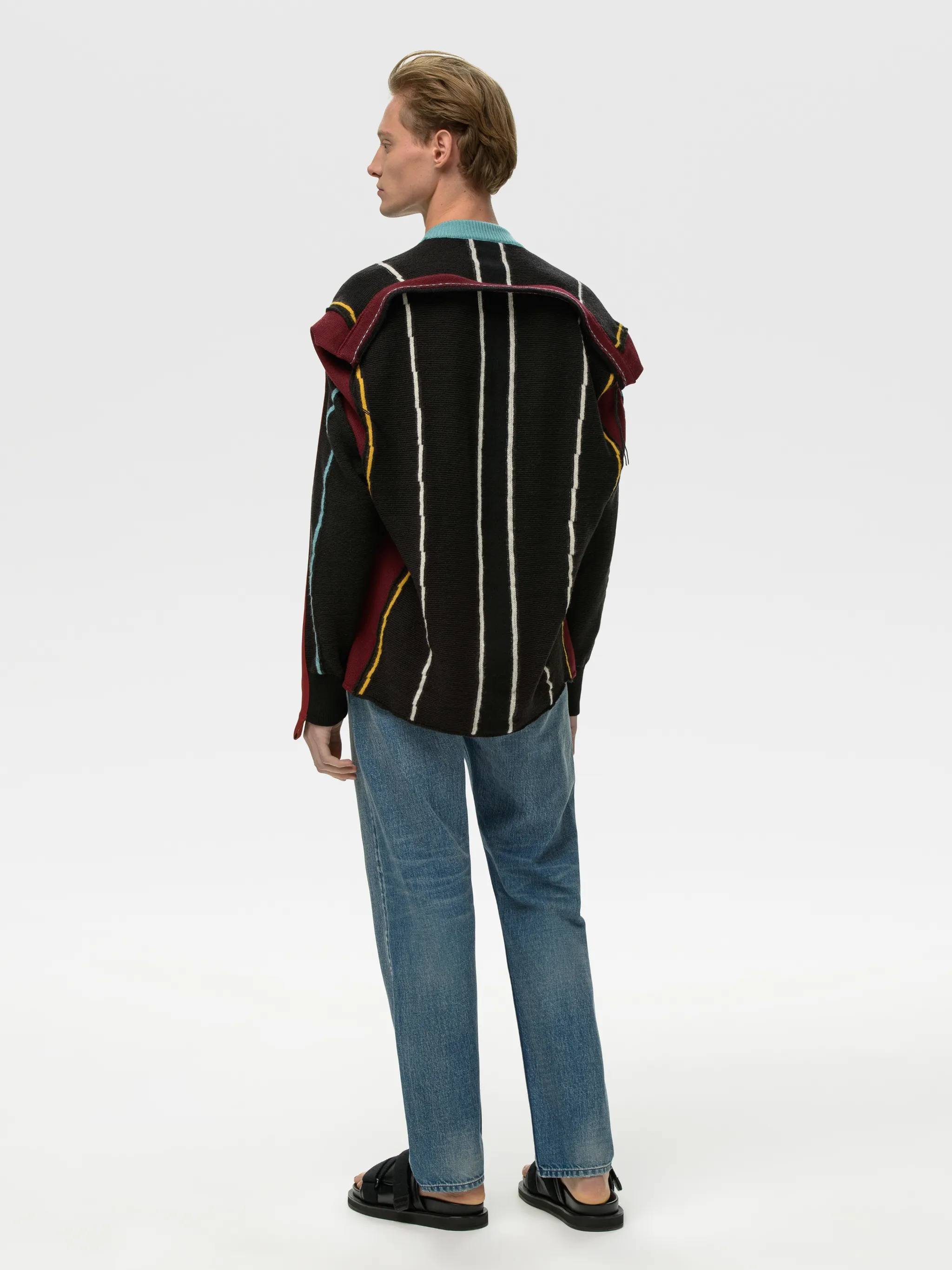 FOLDING KNIT SWEATER