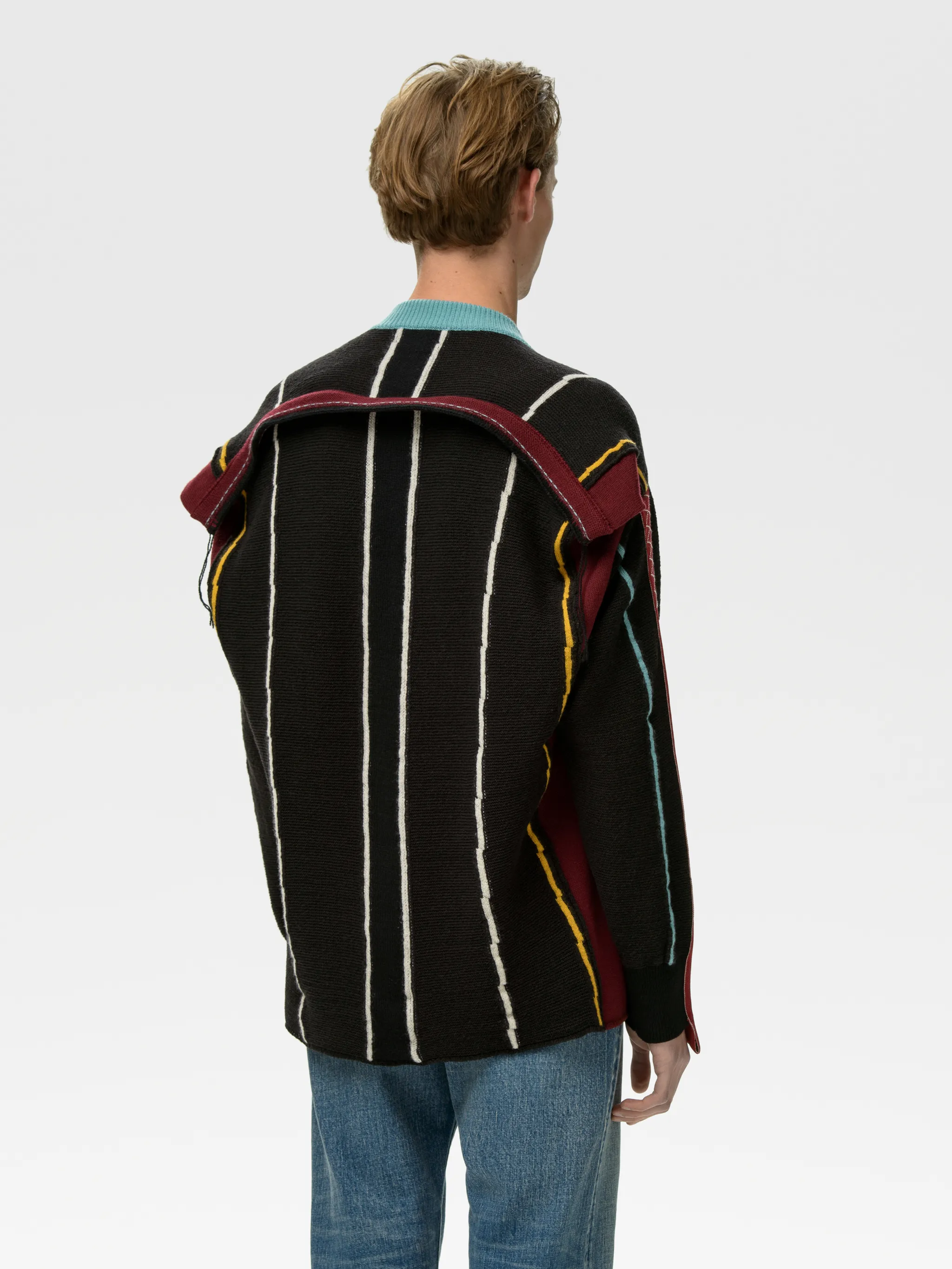 FOLDING KNIT SWEATER