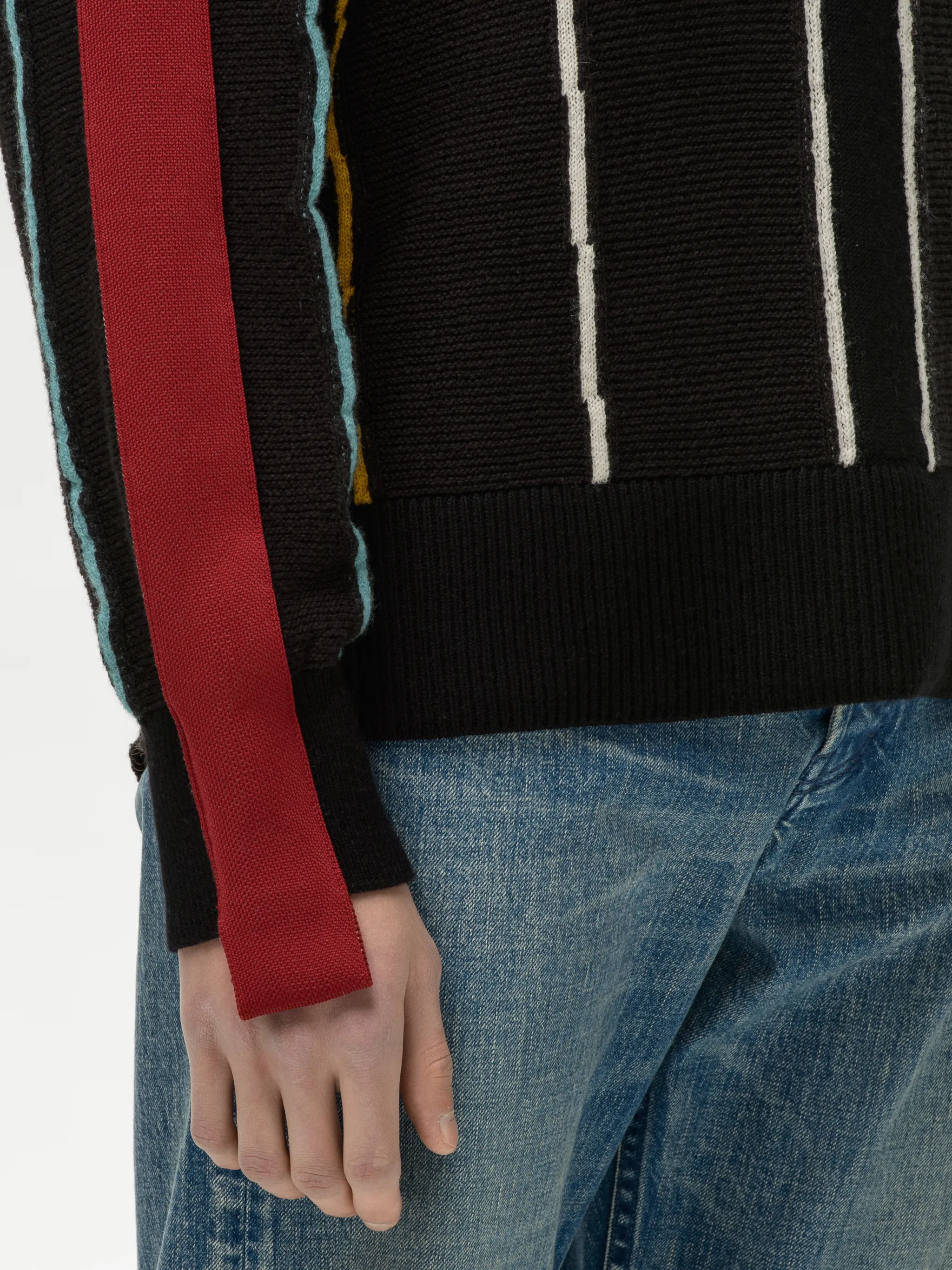 FOLDING KNIT SWEATER