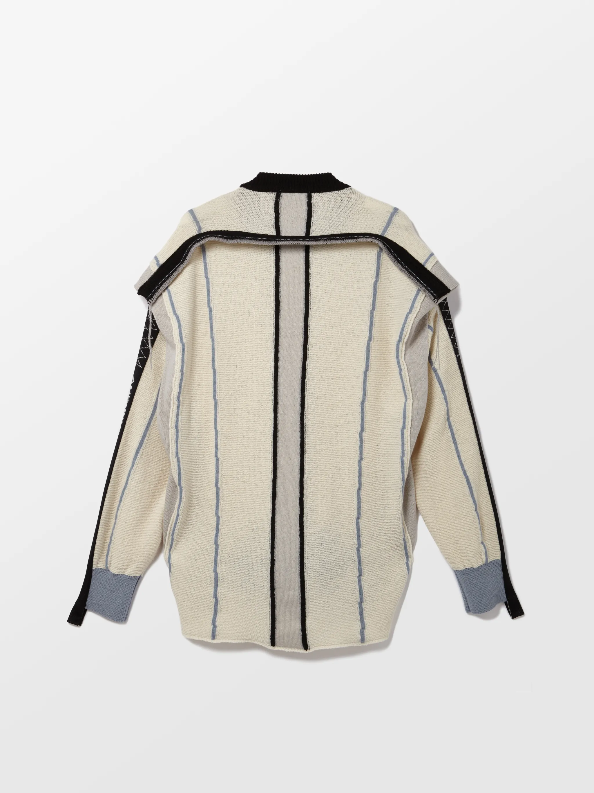 FOLDING KNIT SWEATER