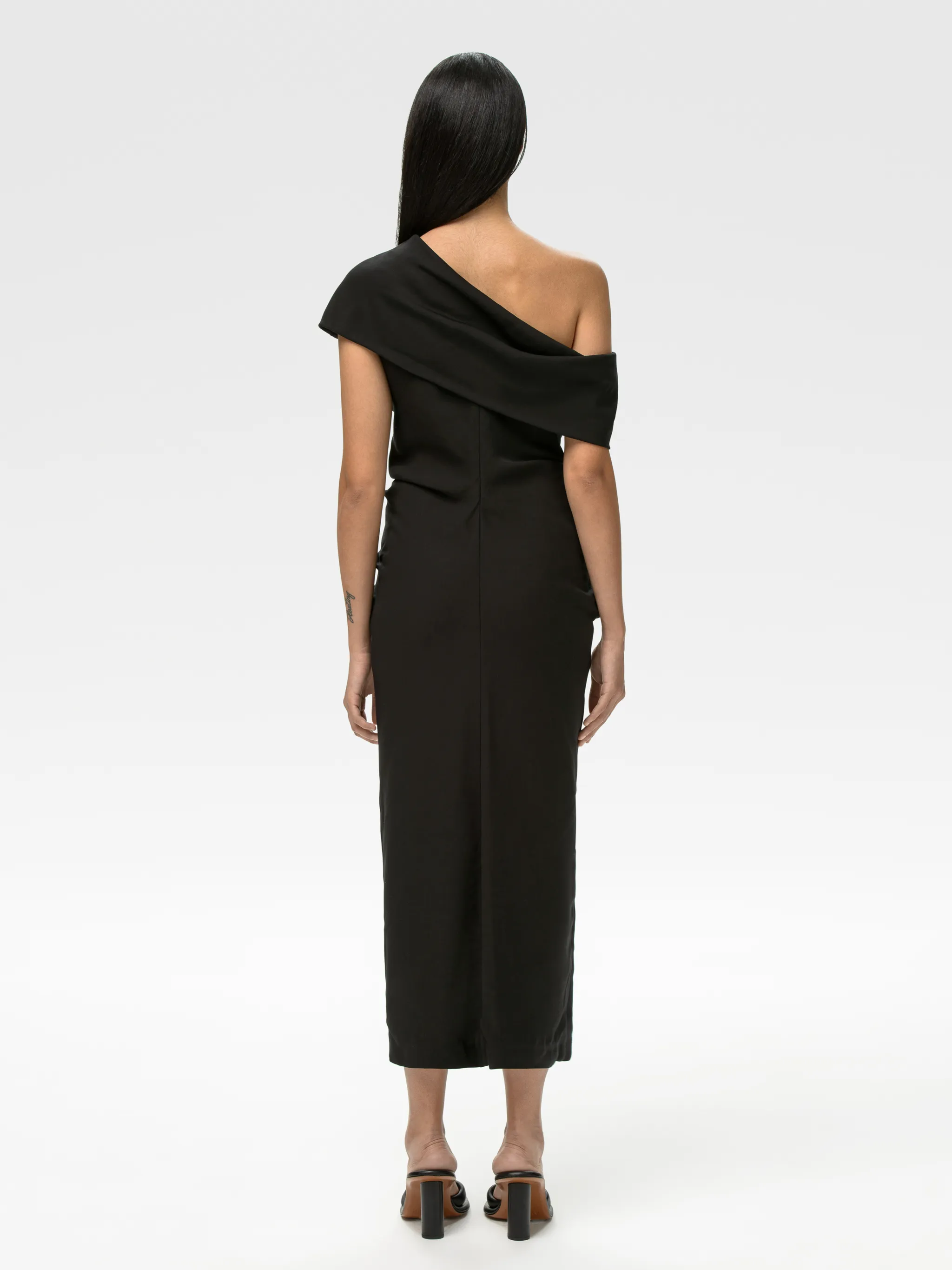 FRONT TIED DRESS