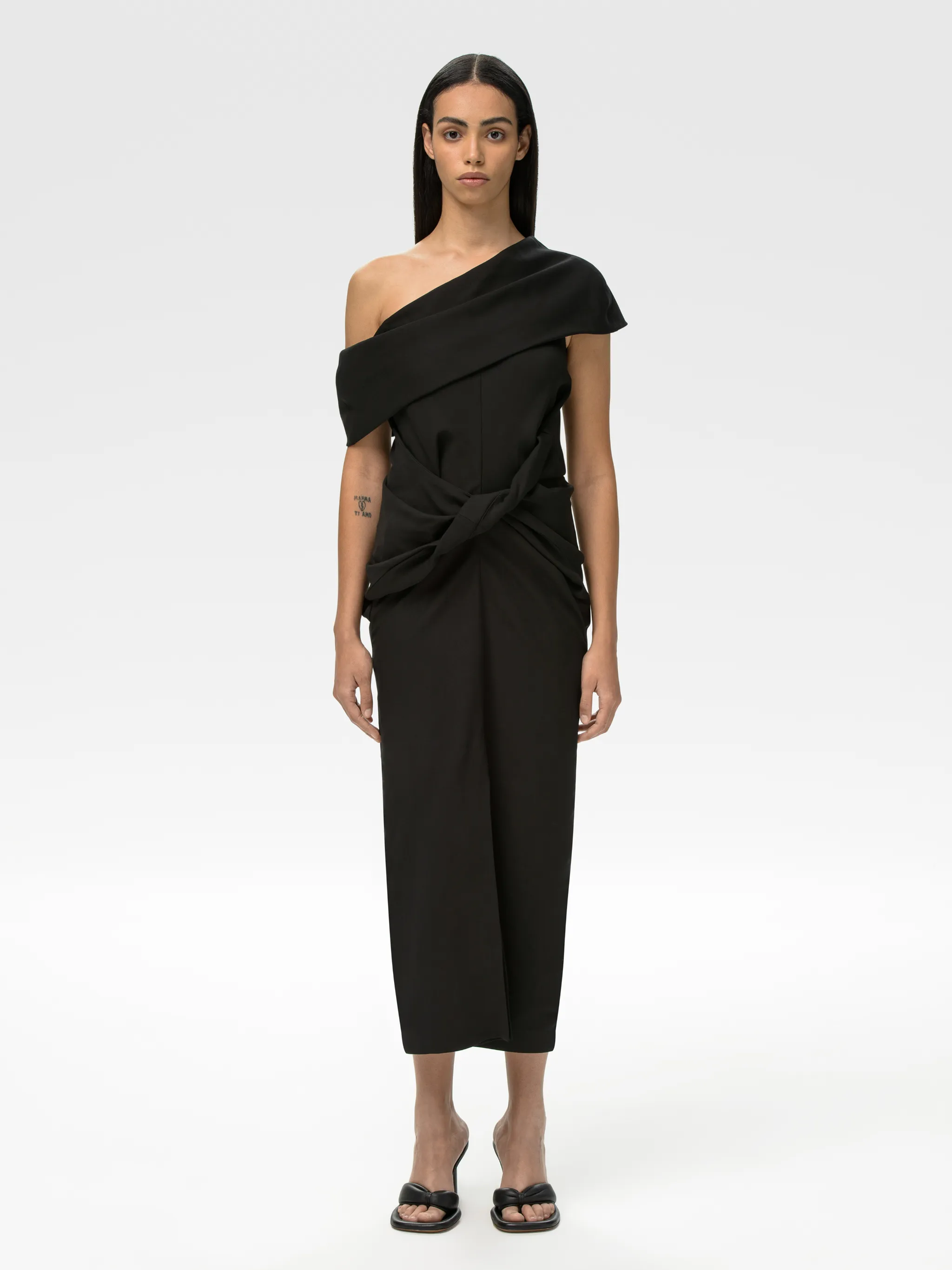 FRONT TIED DRESS