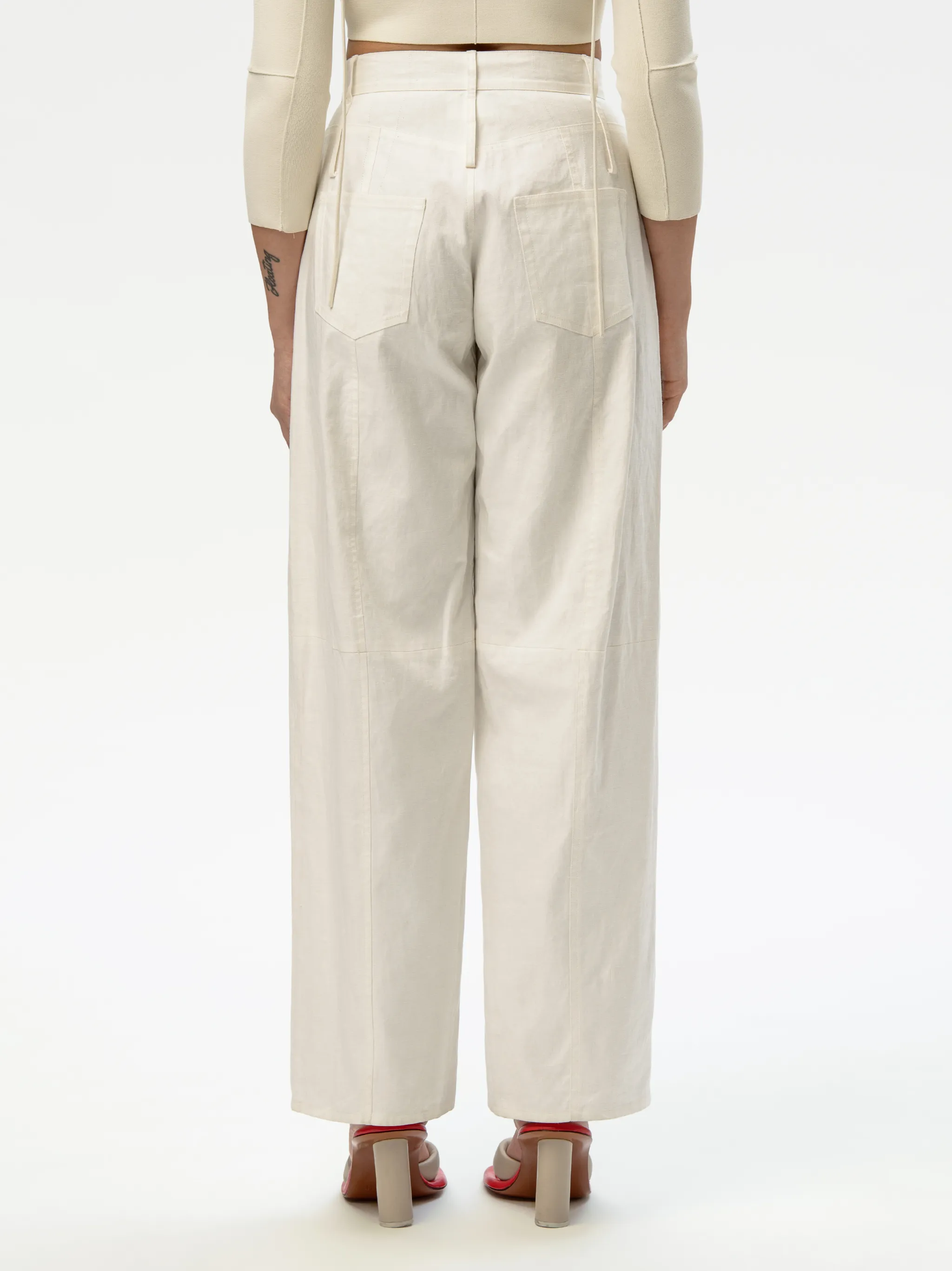 HIGH WAIST TAPERED PANTS