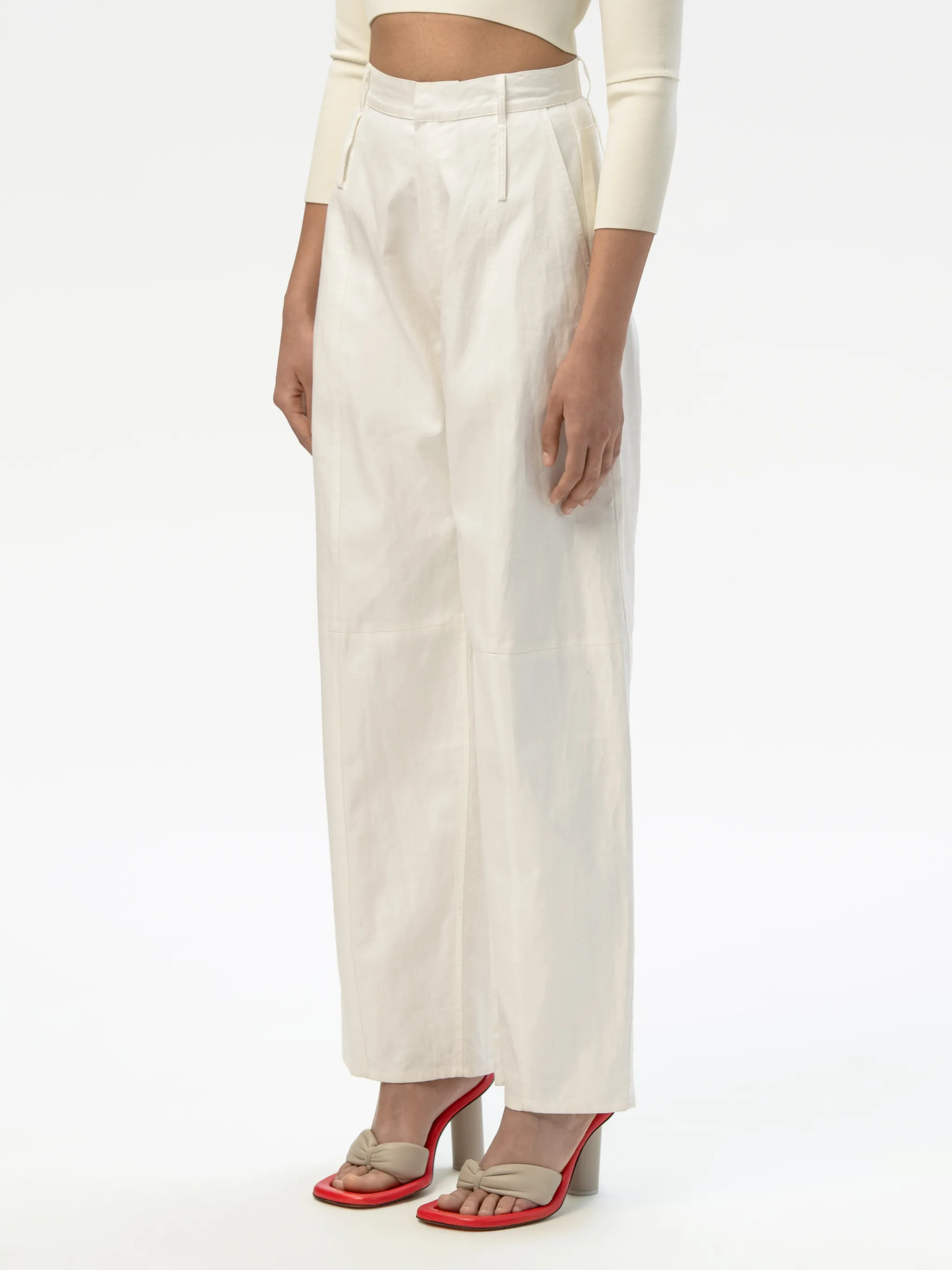 HIGH WAIST TAPERED PANTS