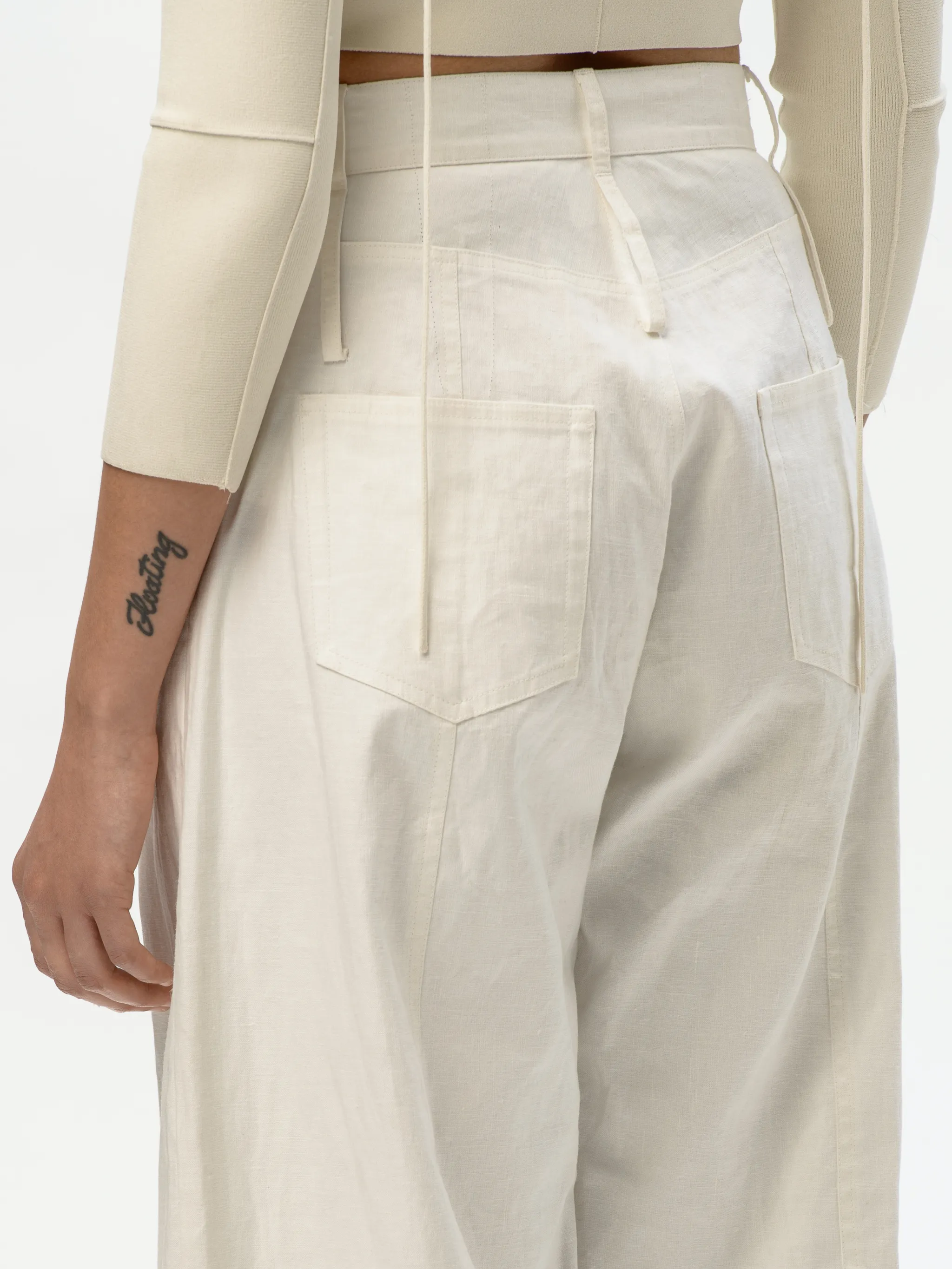 HIGH WAIST TAPERED PANTS