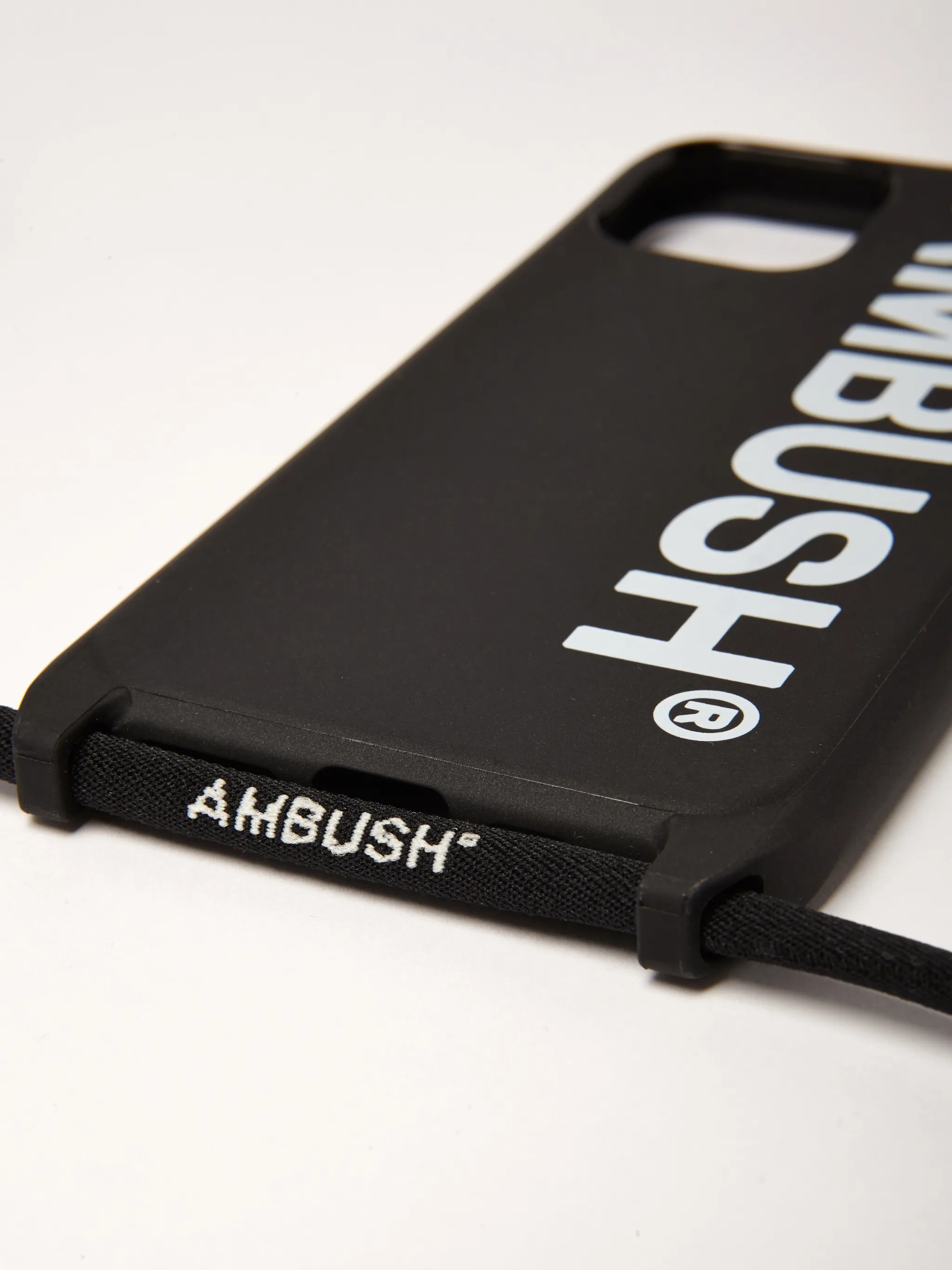 IPHONE 11 PRO CASE WITH STRAP