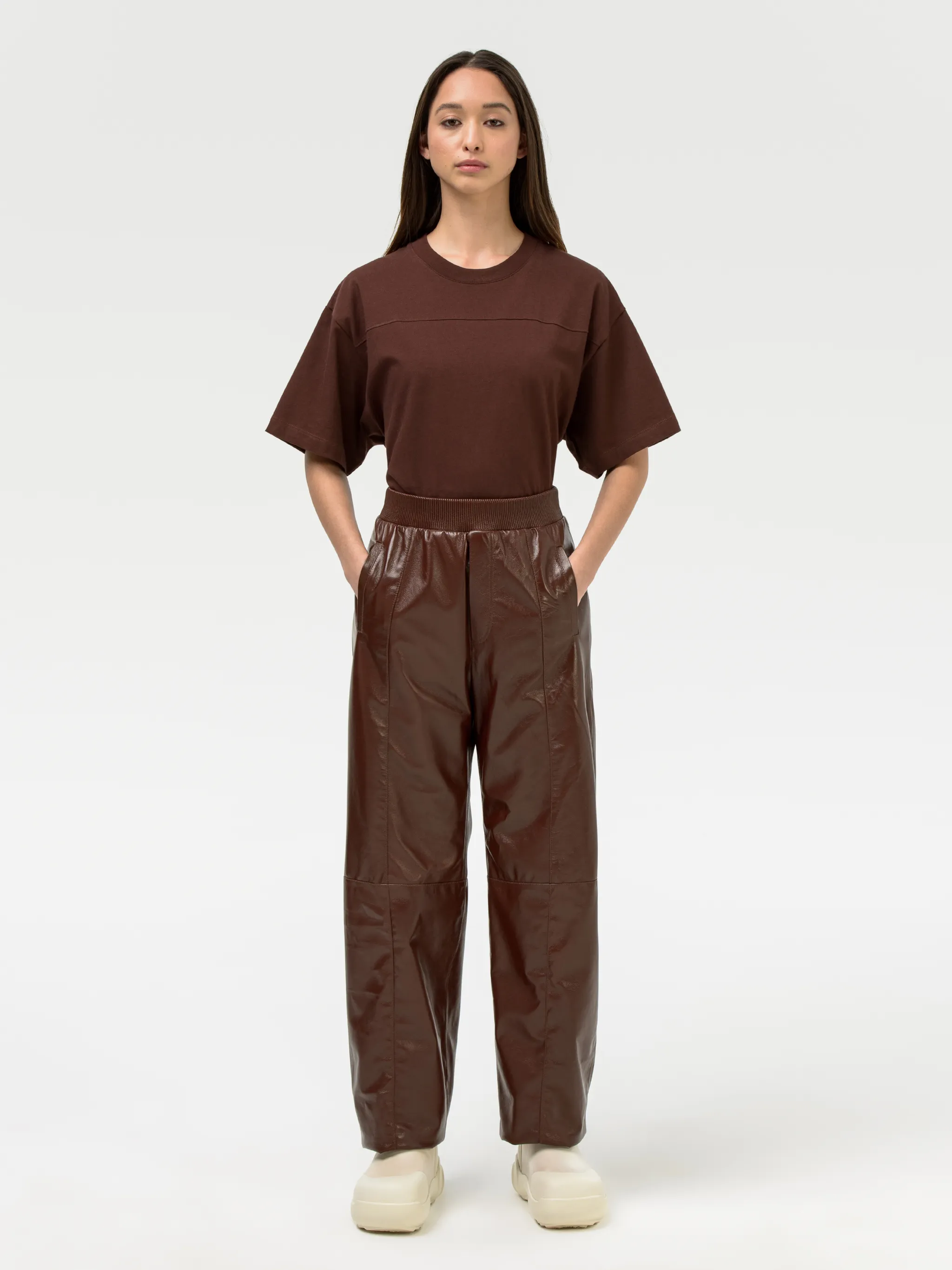 LEATHER PANTS