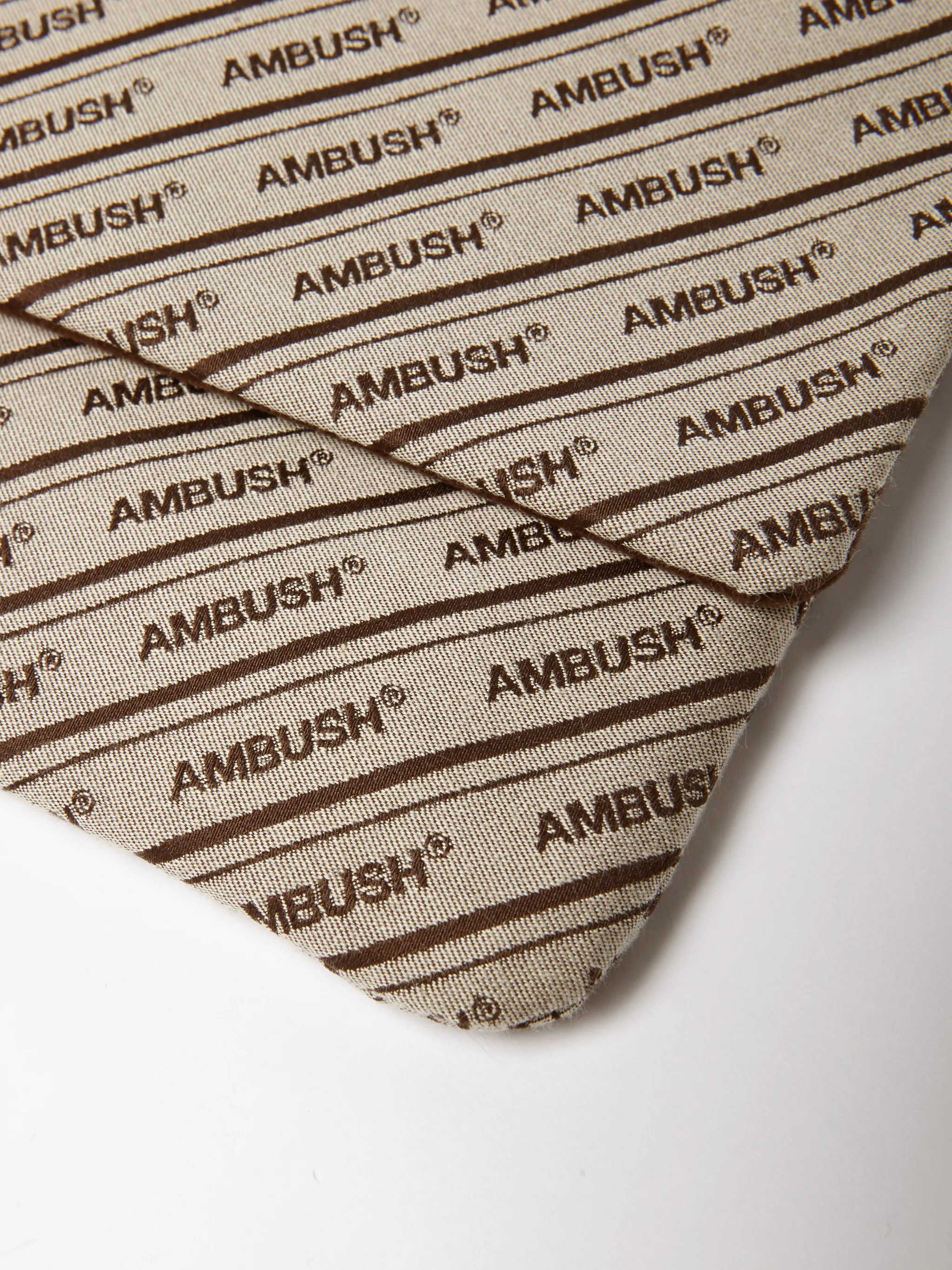 LOGO CANVAS LAPTOP SLEEVE