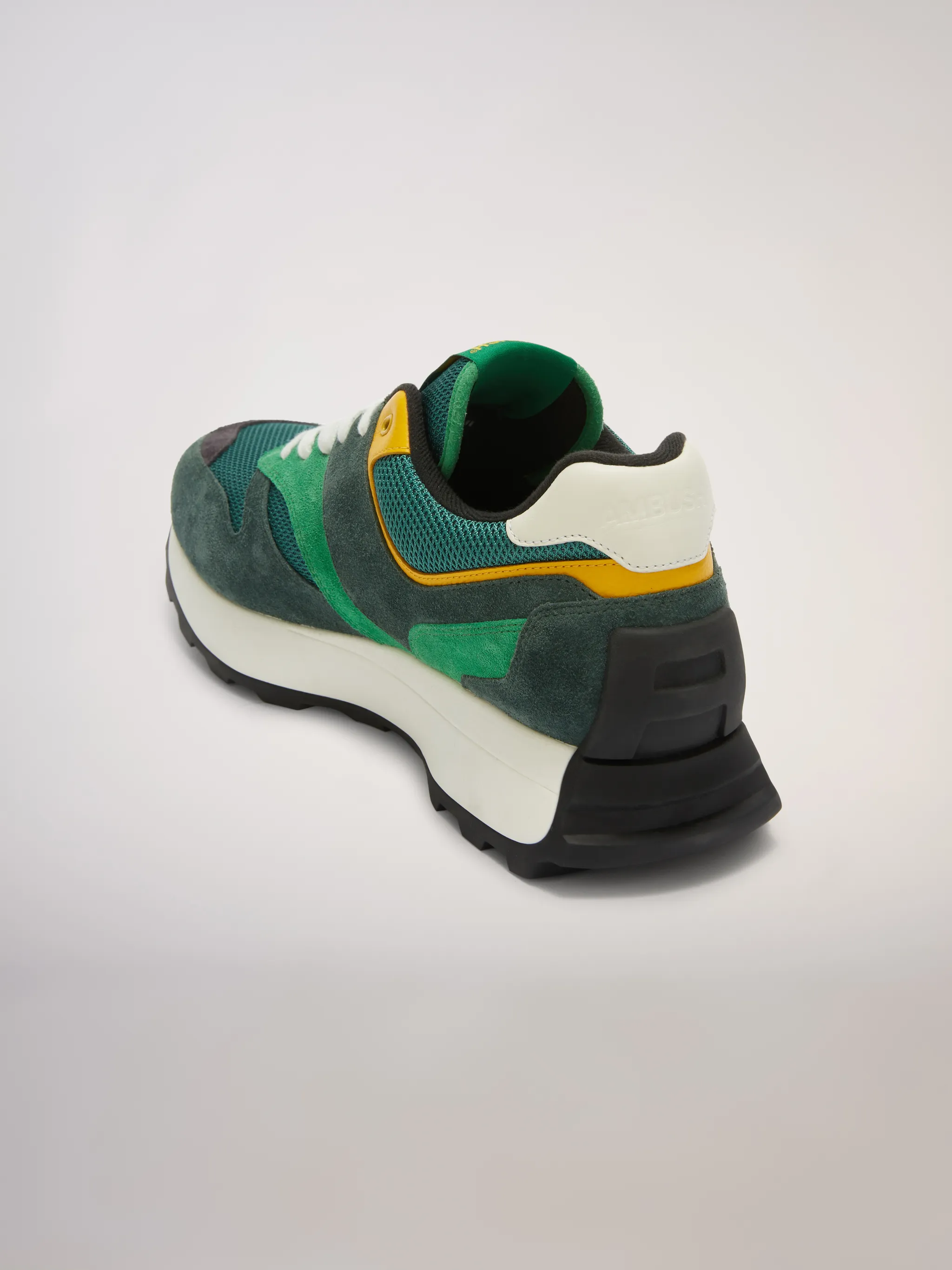 LOW SNEAKERS