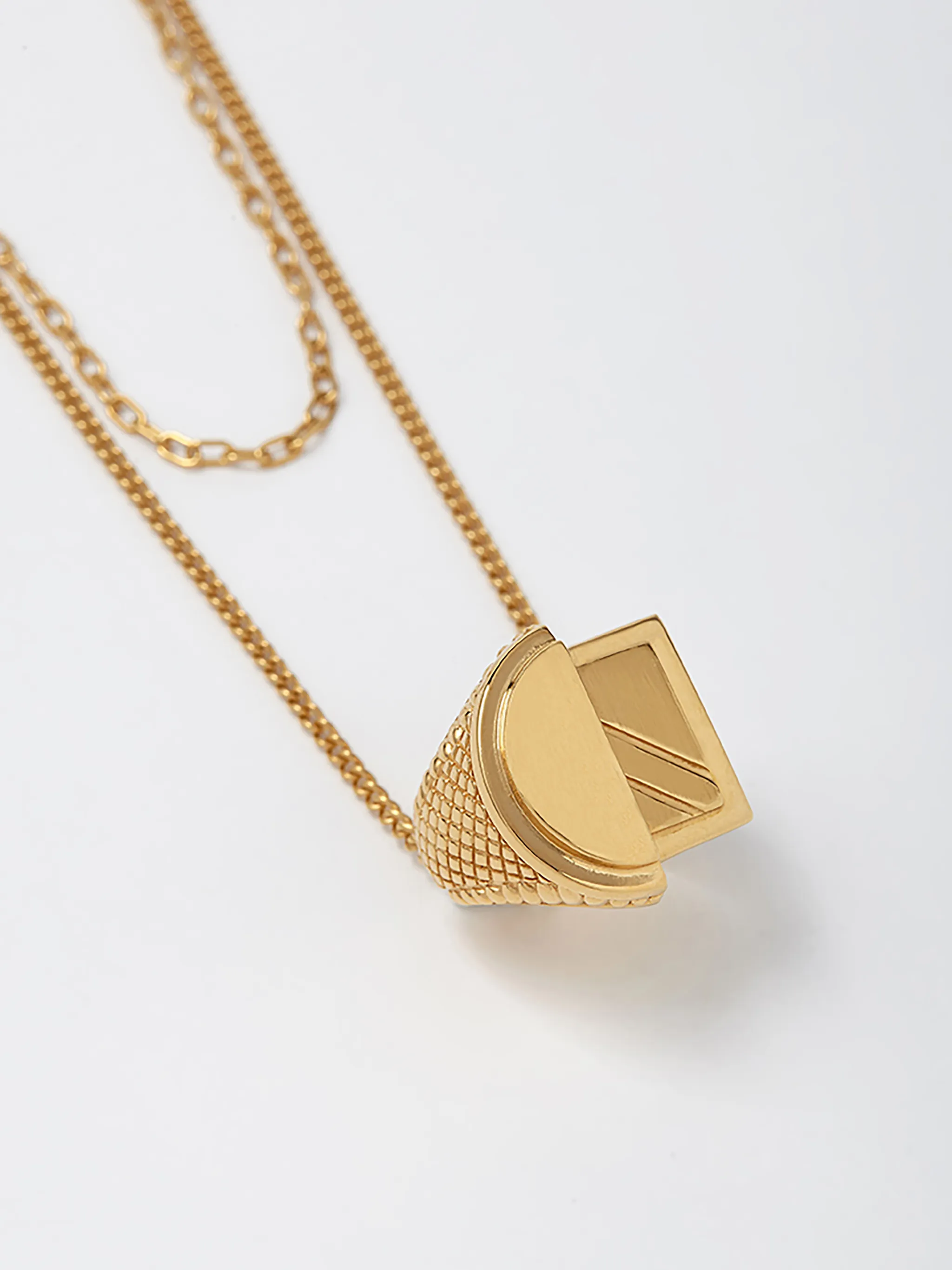 MISFIT RING NECKLACE
