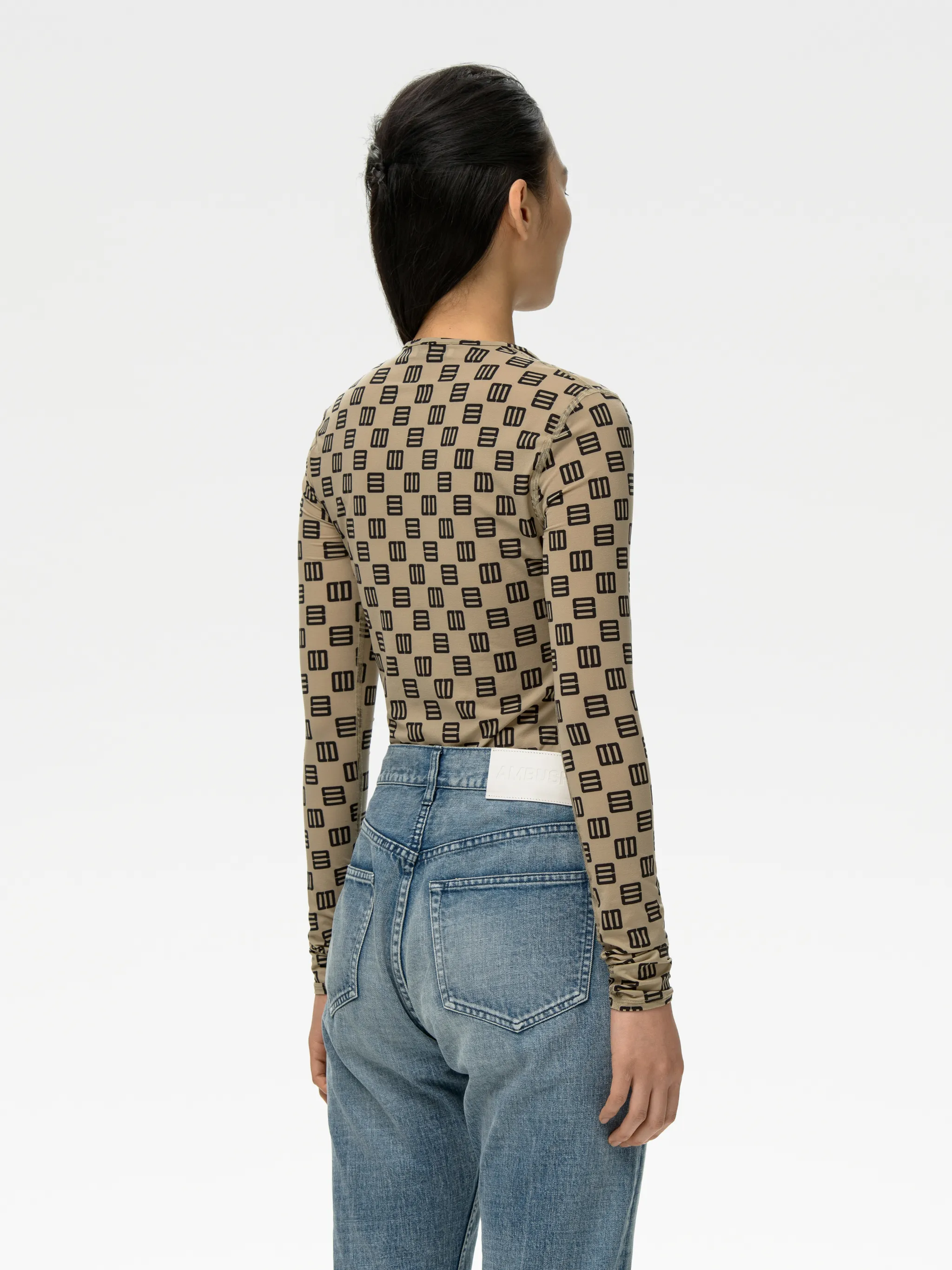 MONOGRAM FITTED CREWNECK