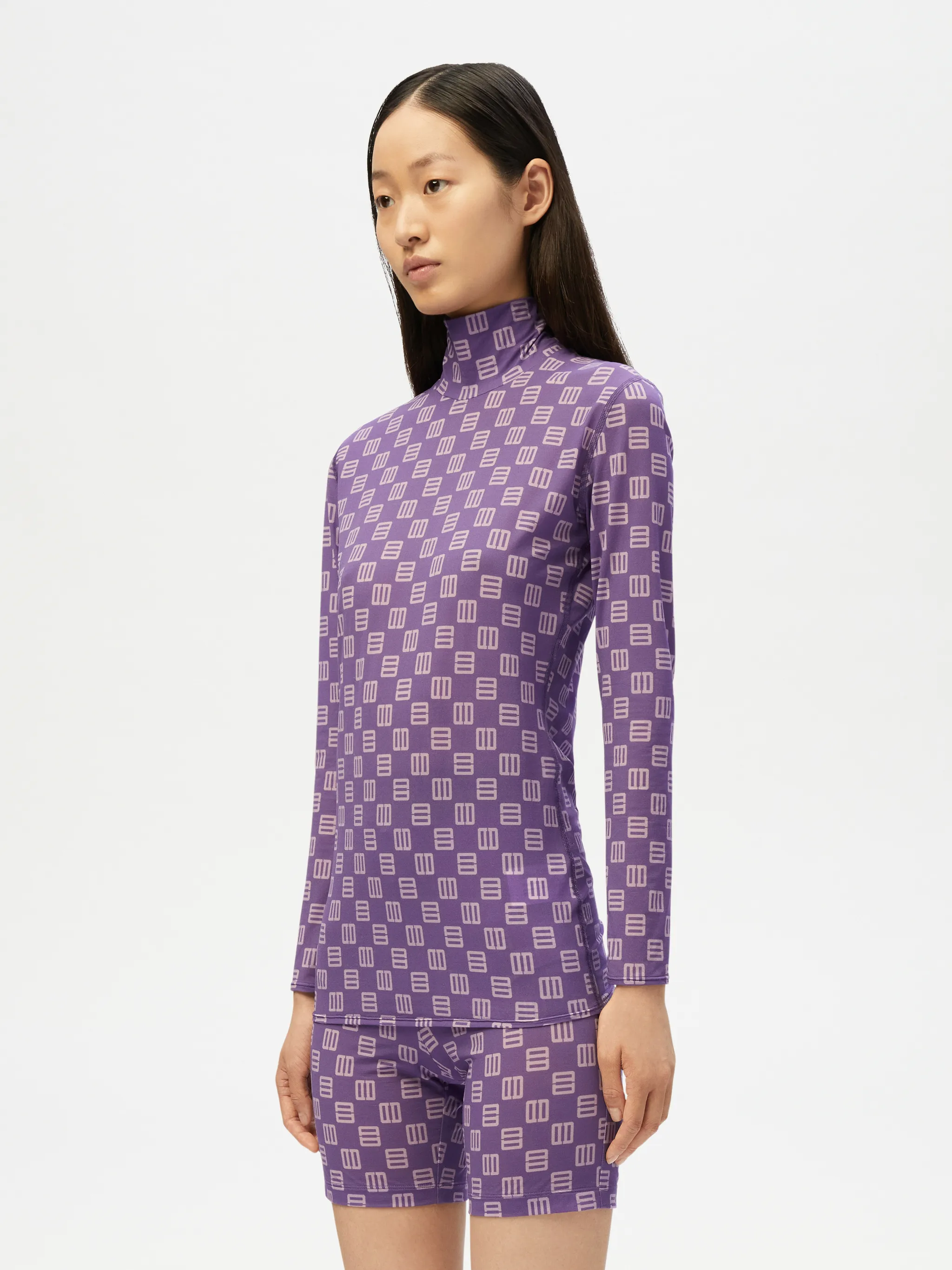 MONOGRAM FITTED TURTLENECK