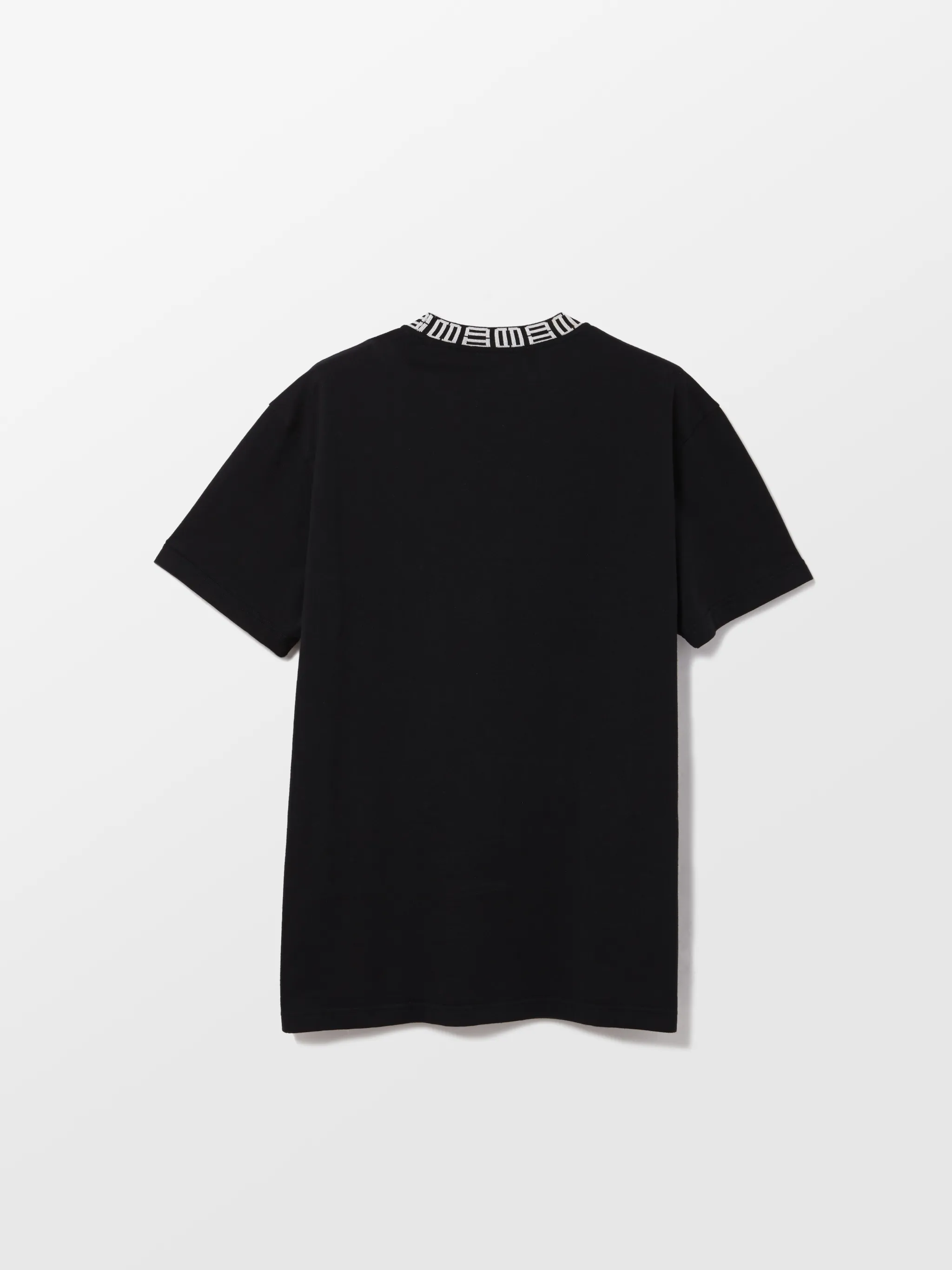 ribbed collar t shirt