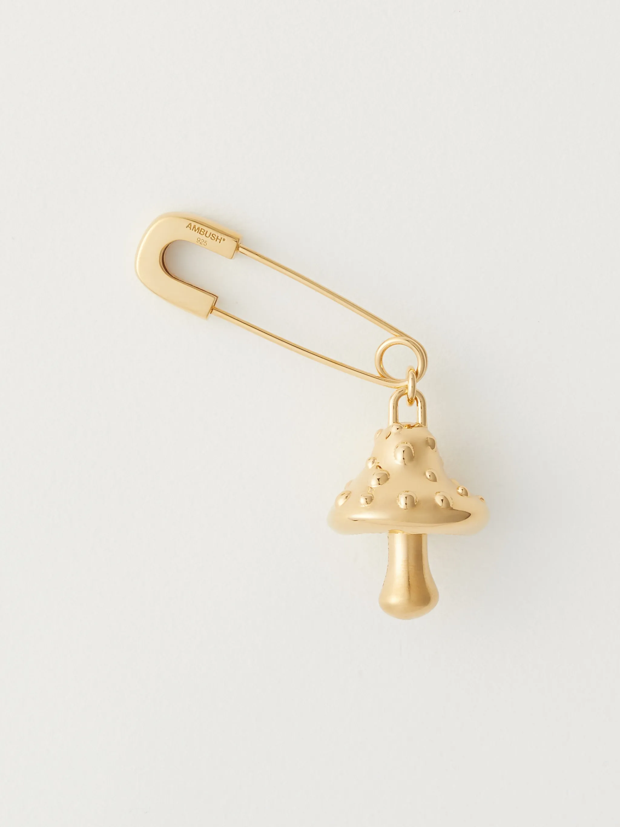 MUSHROOM CHARM EARRING
