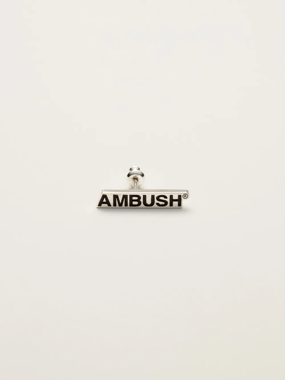 NAME PLATE EARRING | AMBUSH®