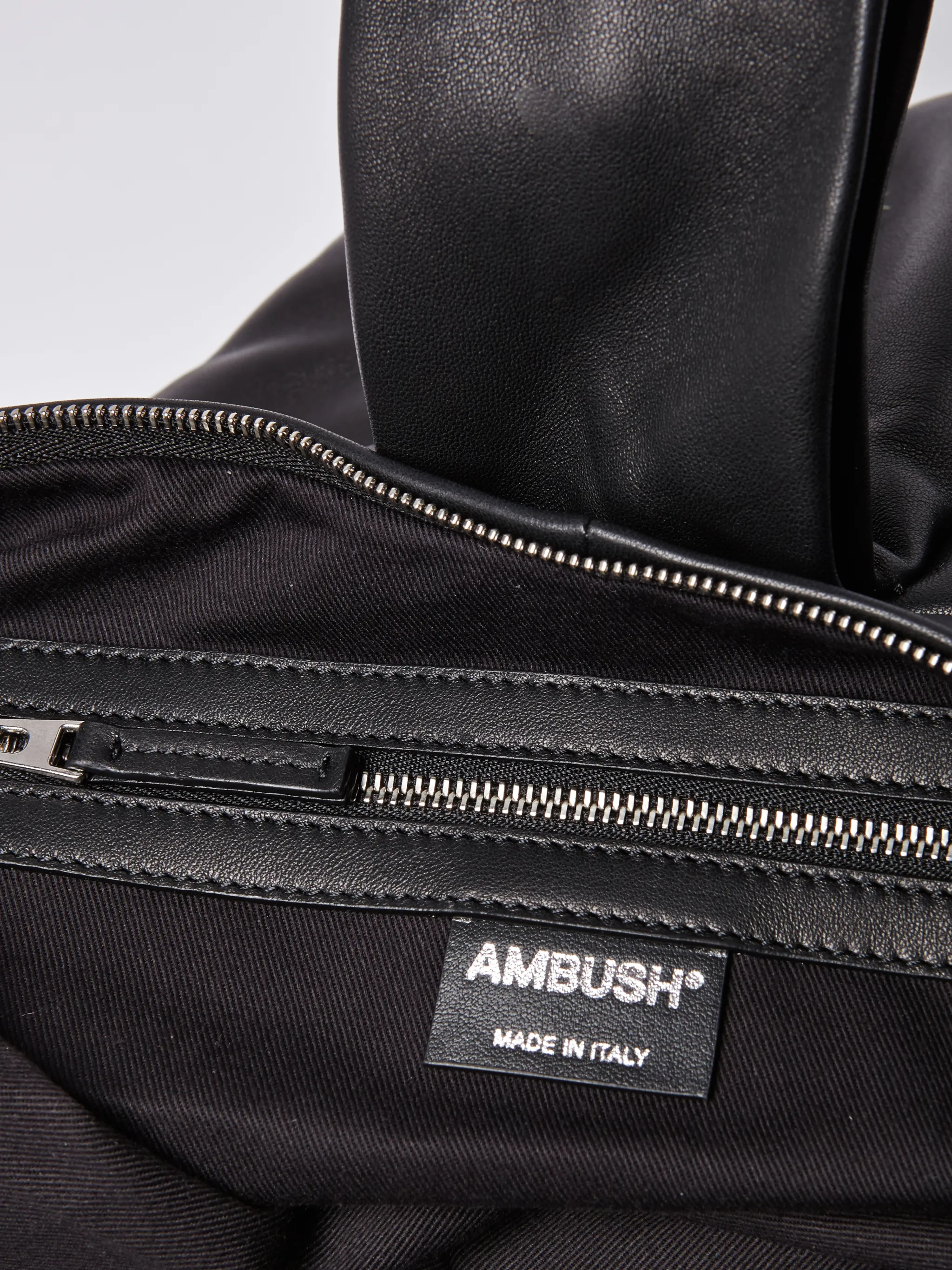 NEJIRI BAG