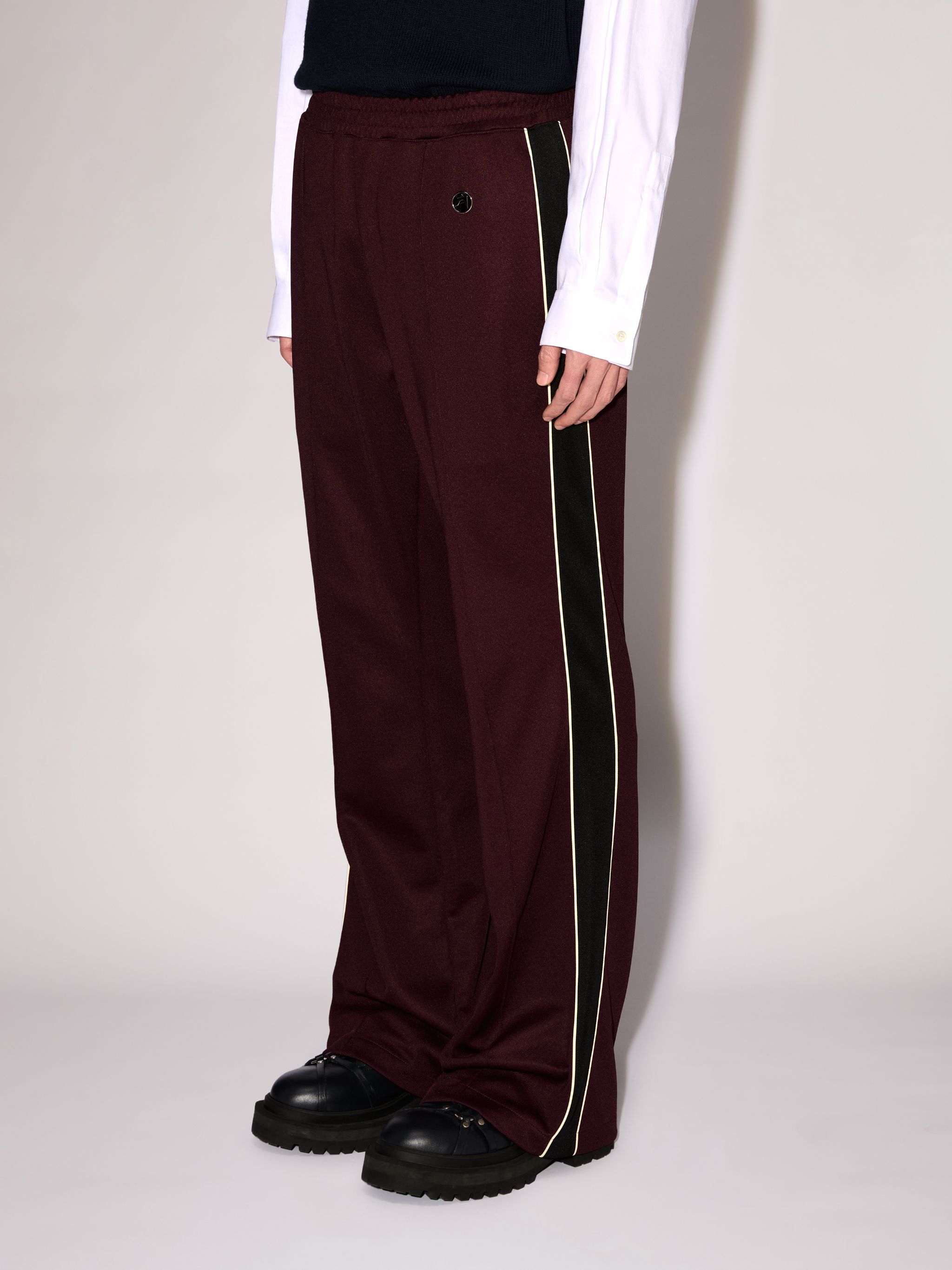 NEW TRACK PANTS