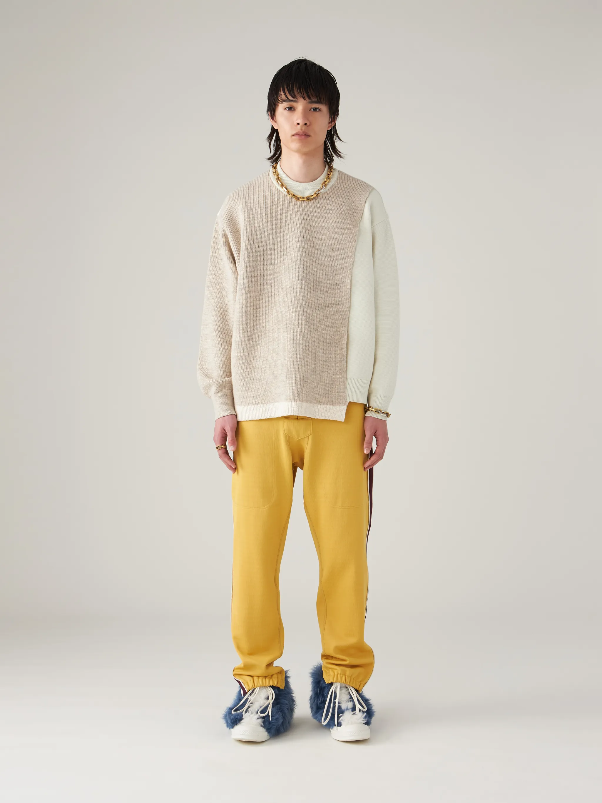 OVERLAP CREWNECK KNIT