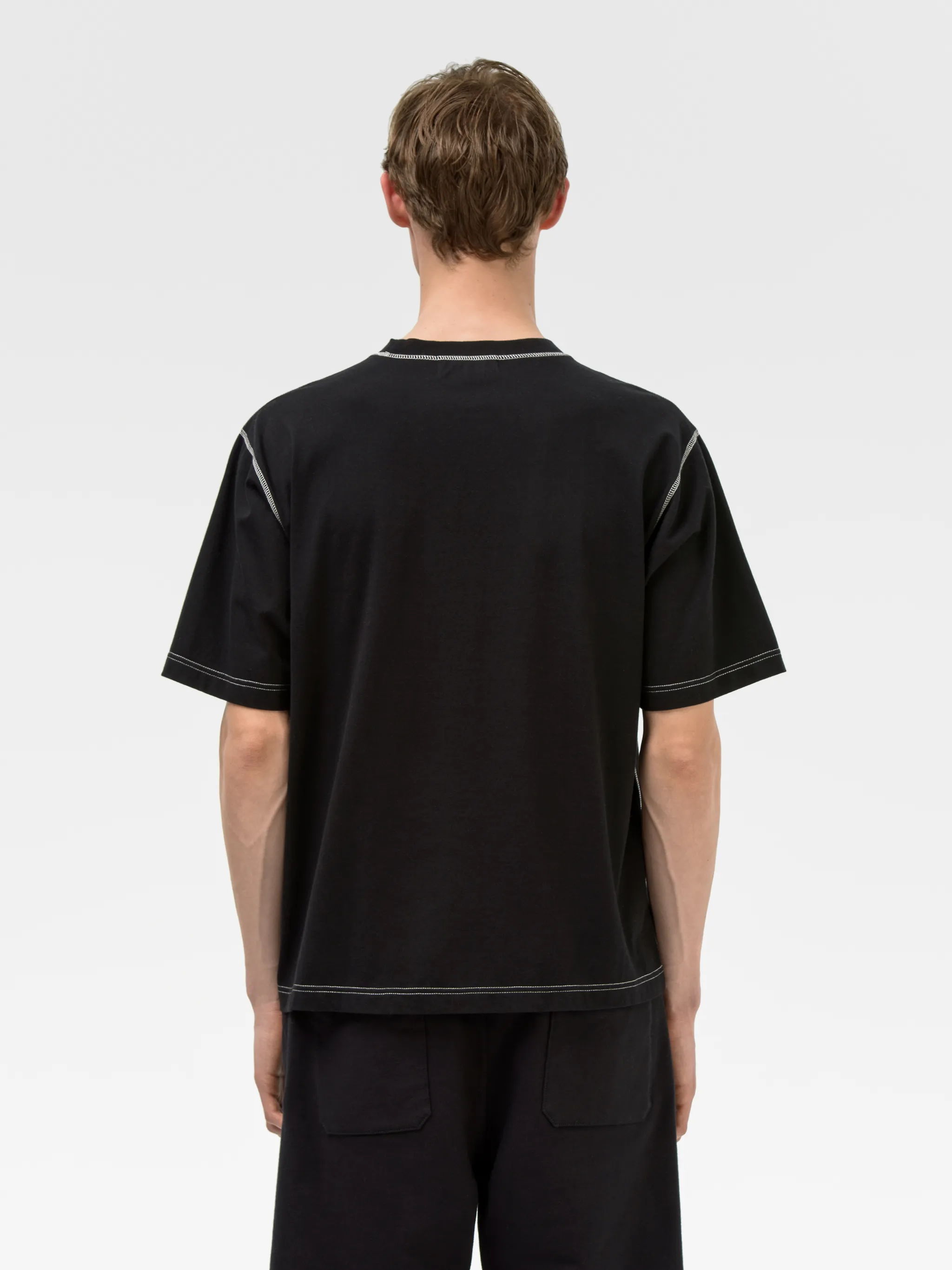 OVERSTITCH T-SHIRT