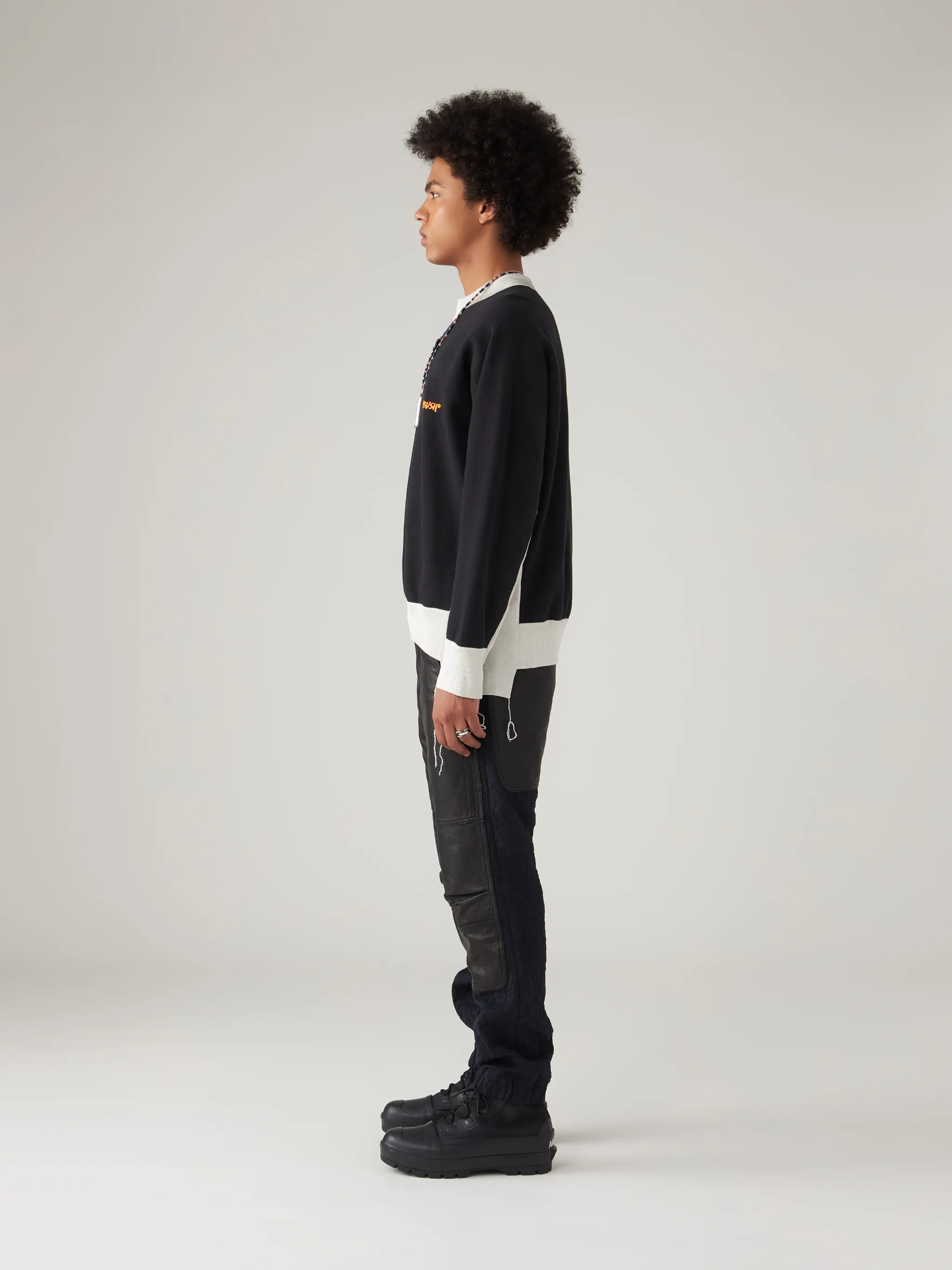 PANEL SWEATSHIRT
