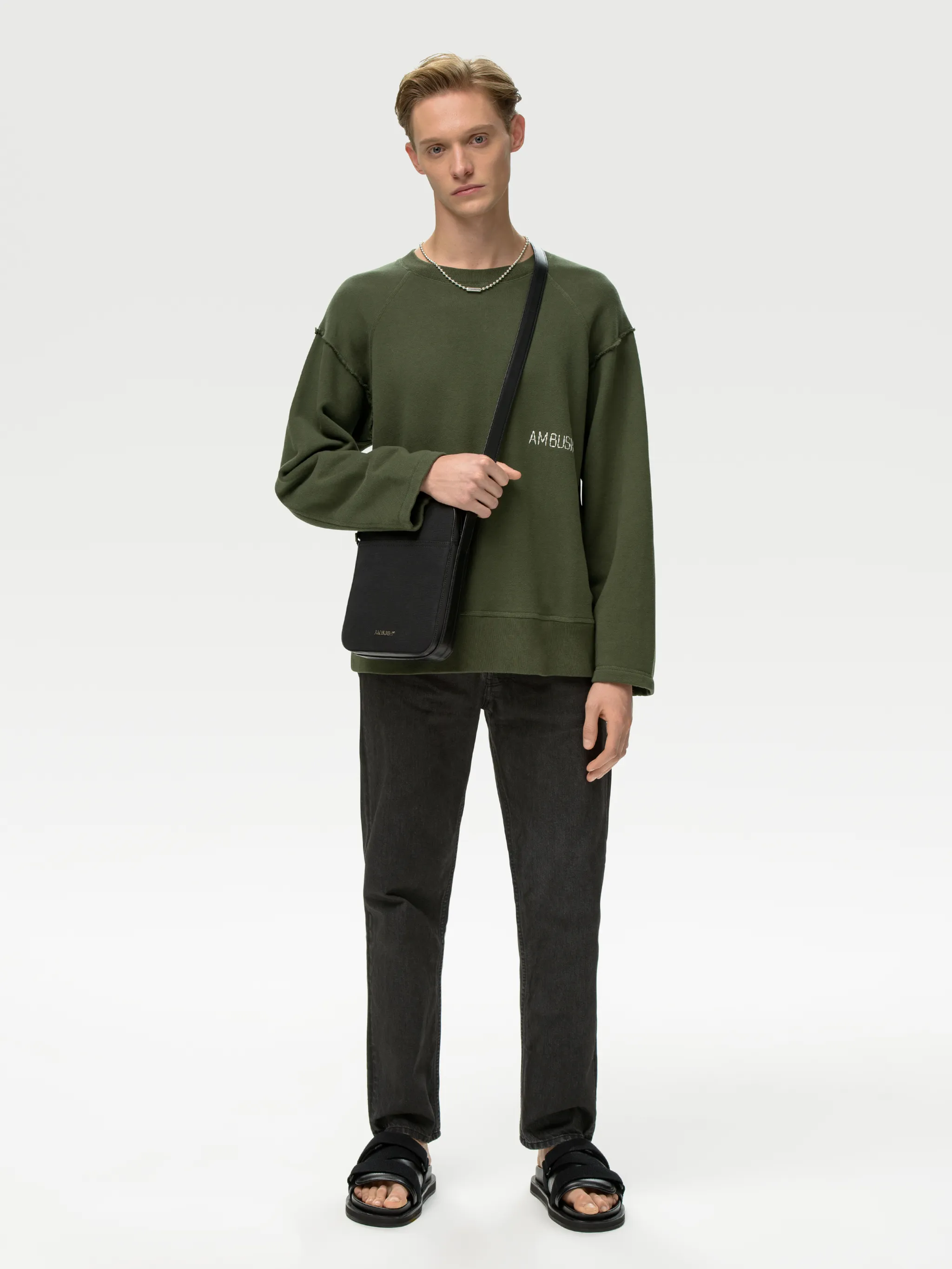 RAW EDGE CREWNECK SWEATSHIRT