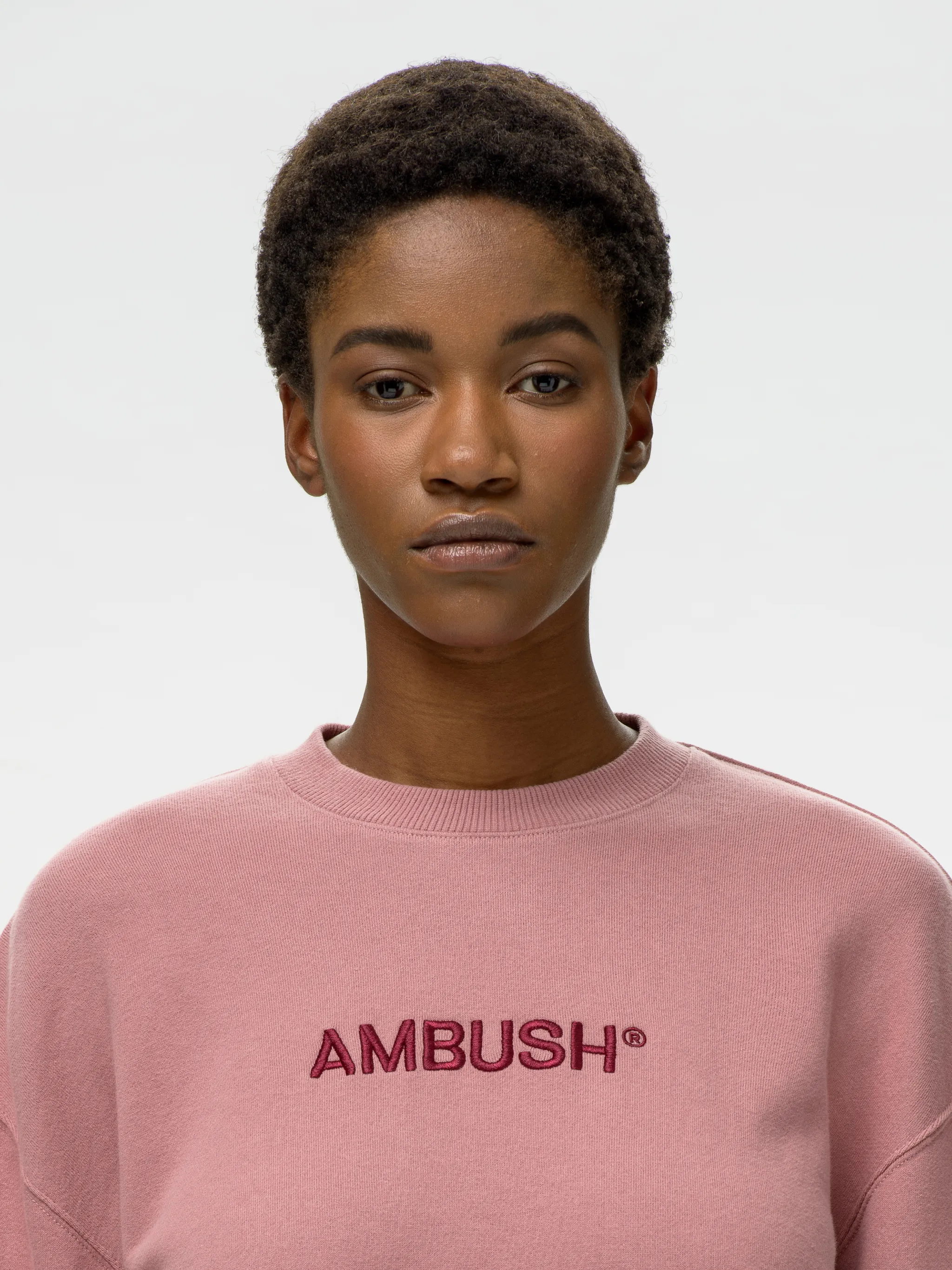 REGULAR FIT CREWNECK