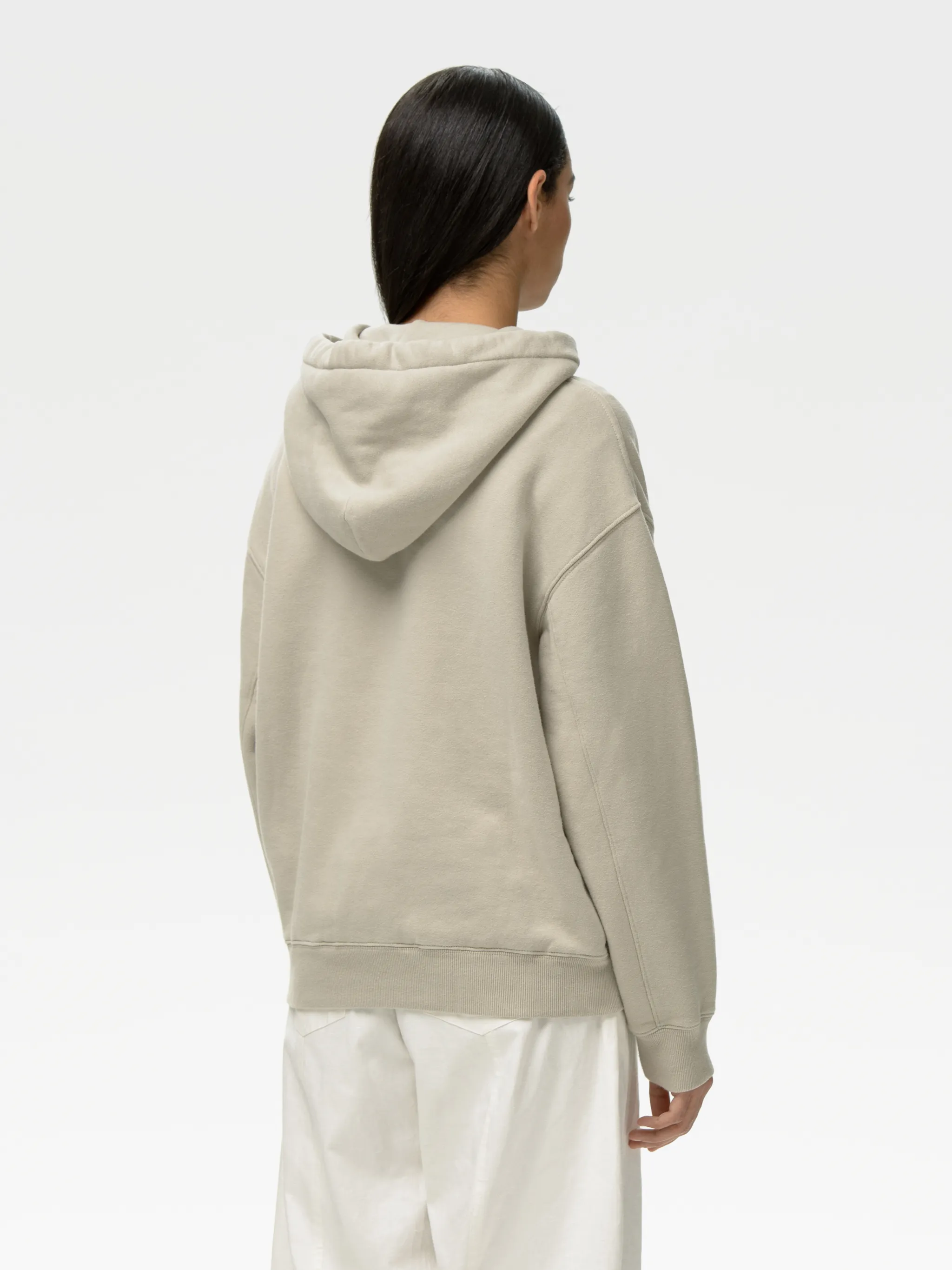 REGULAR FIT HOODIE