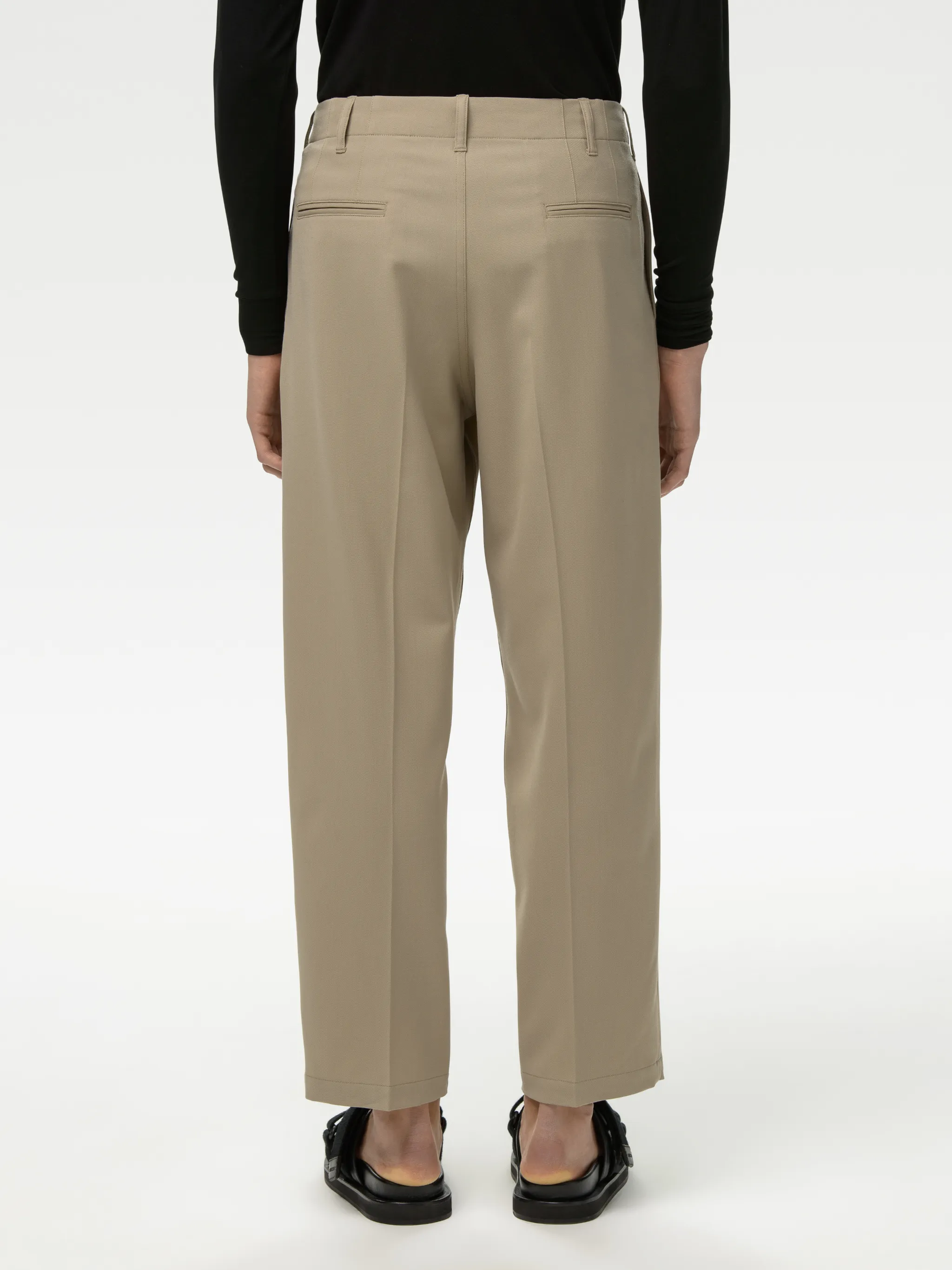 RELAX FIT SUIT PANTS