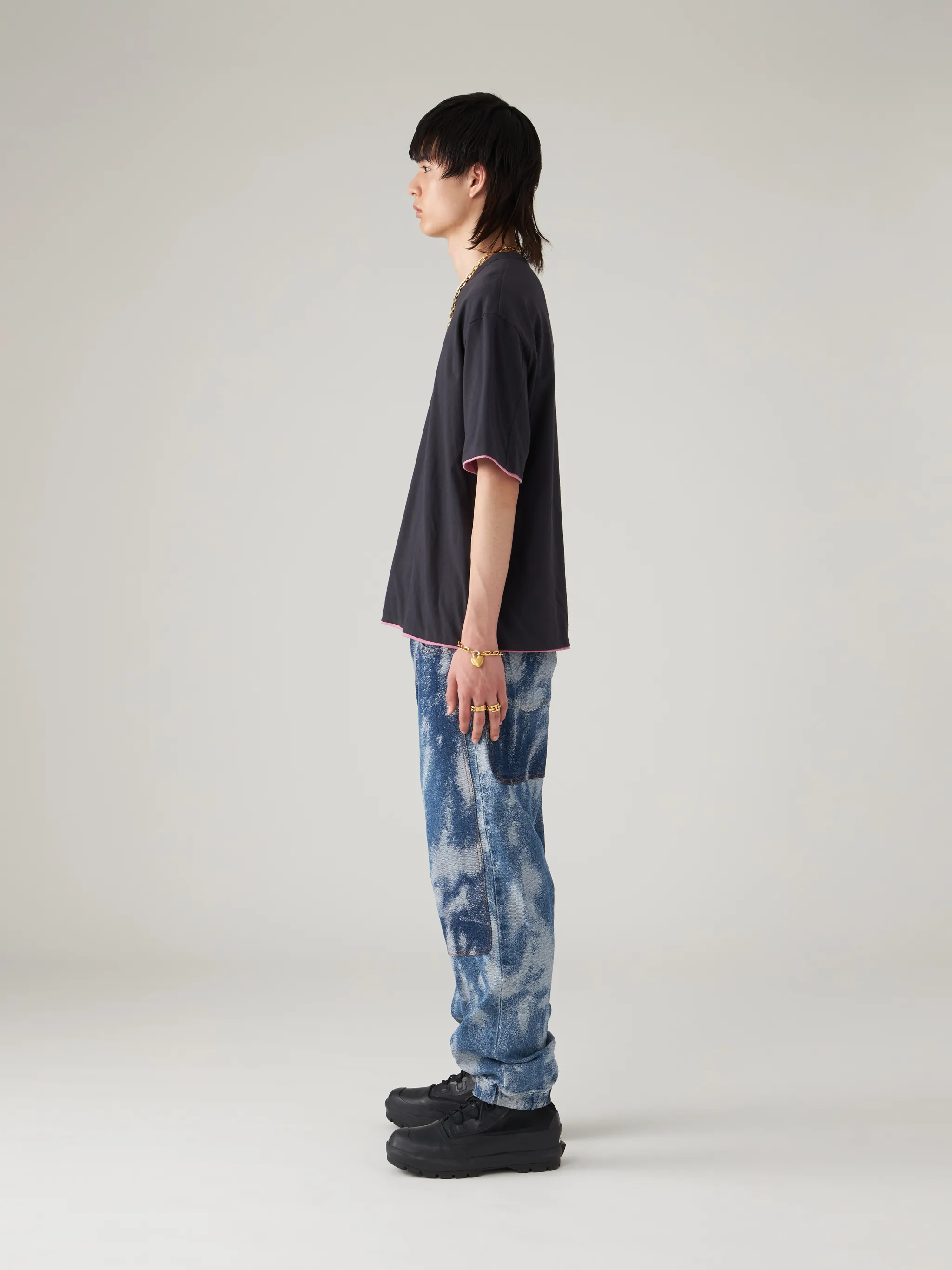 REVERSIBLE T-SHIRT