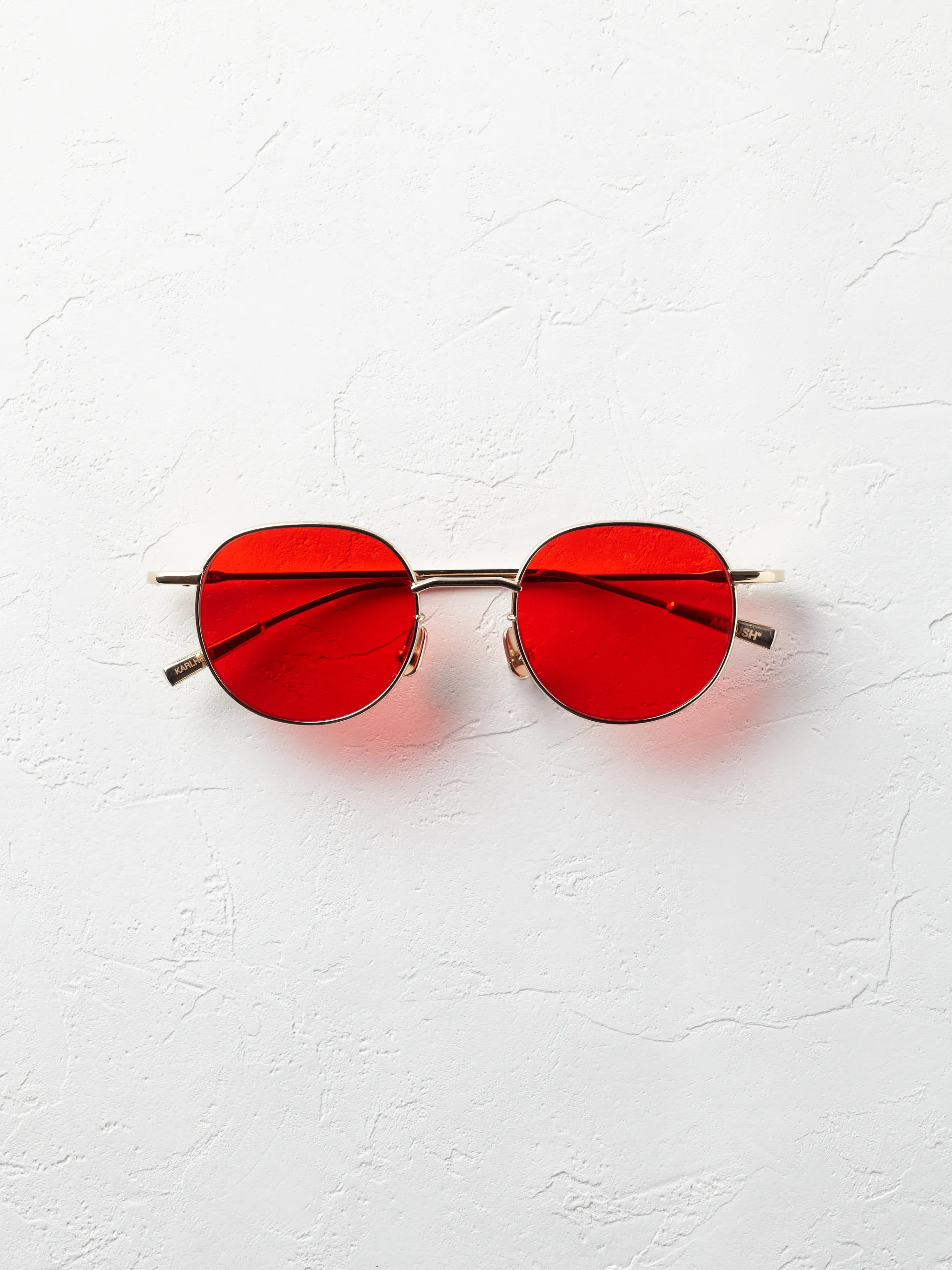 red sunglasses round