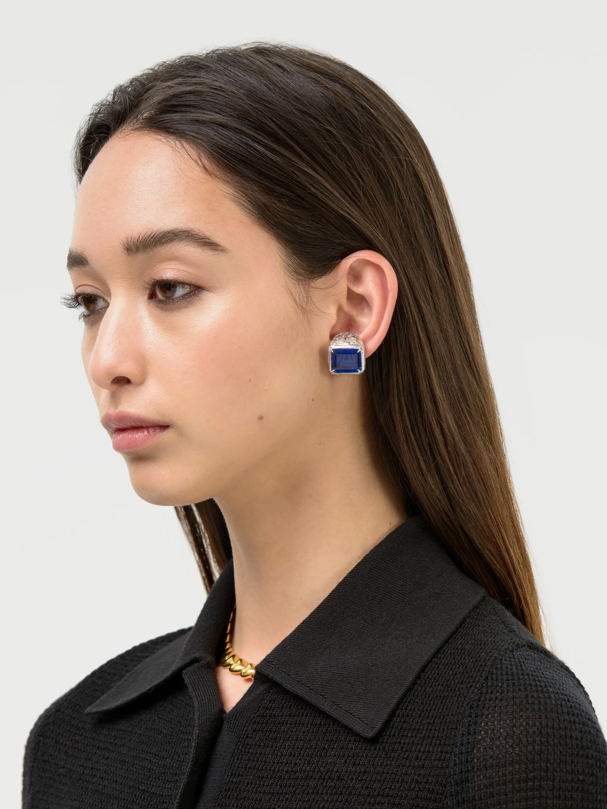 SMALL SQUARE CUT STONE EARRING