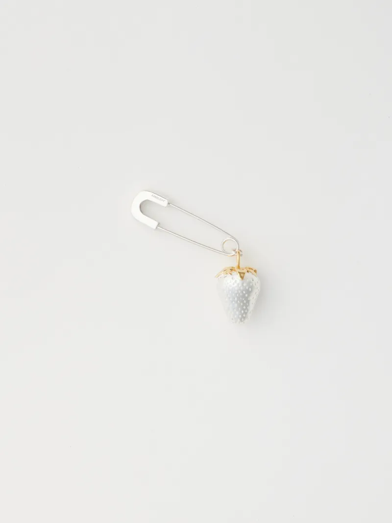 SMALL STRAWBERRY CHARM