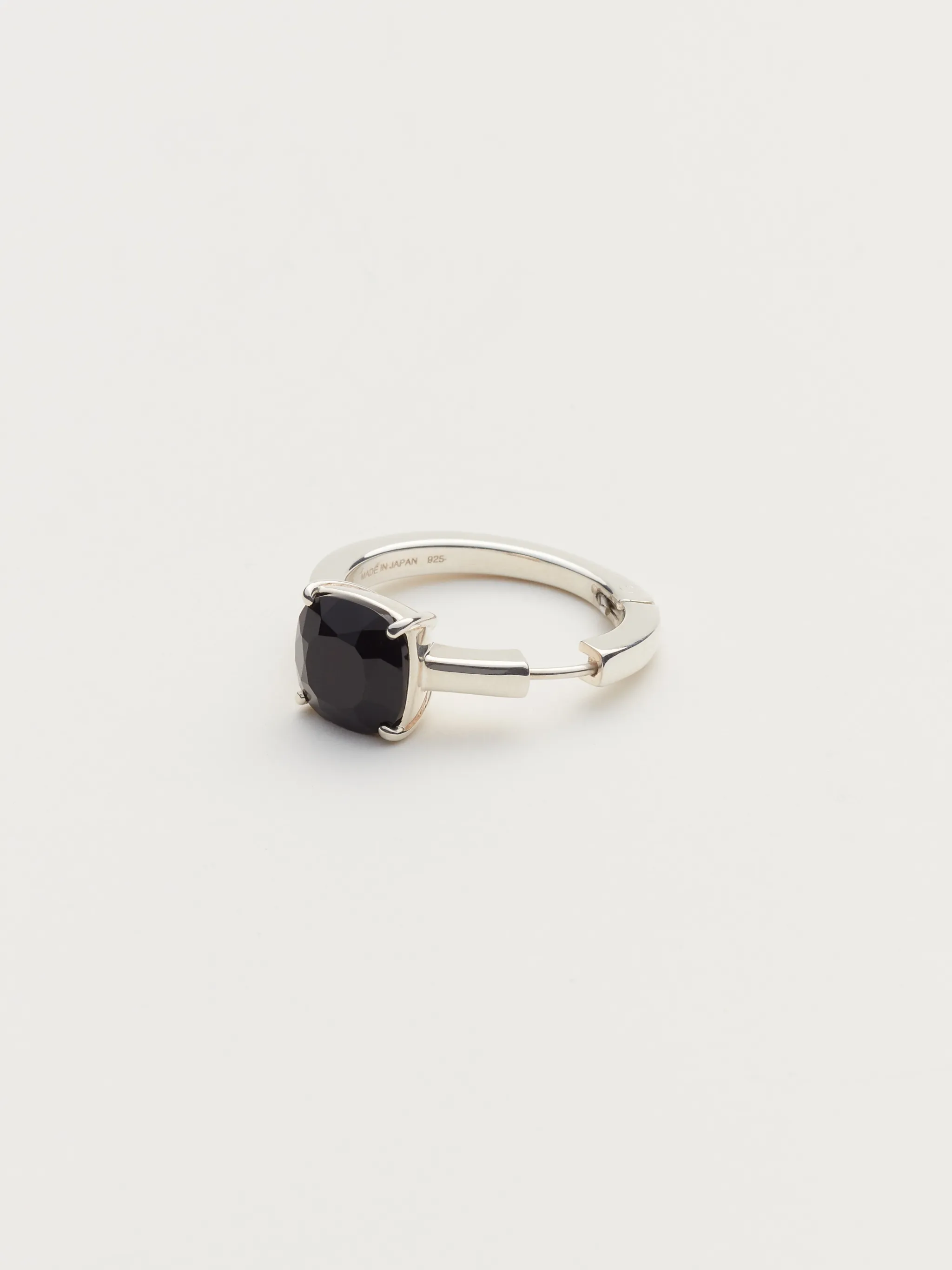 SOLITAIRE STONE EARRING