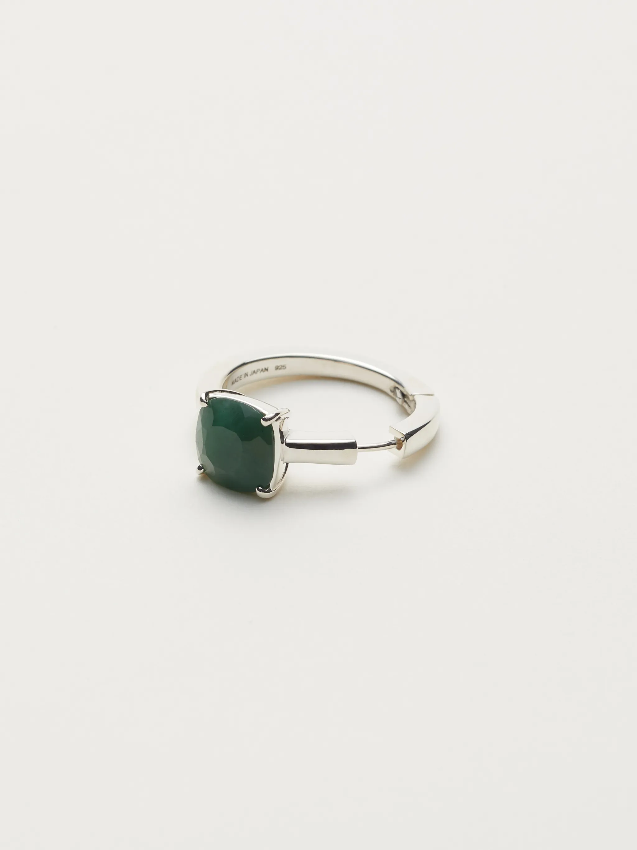 SOLITAIRE STONE EARRING