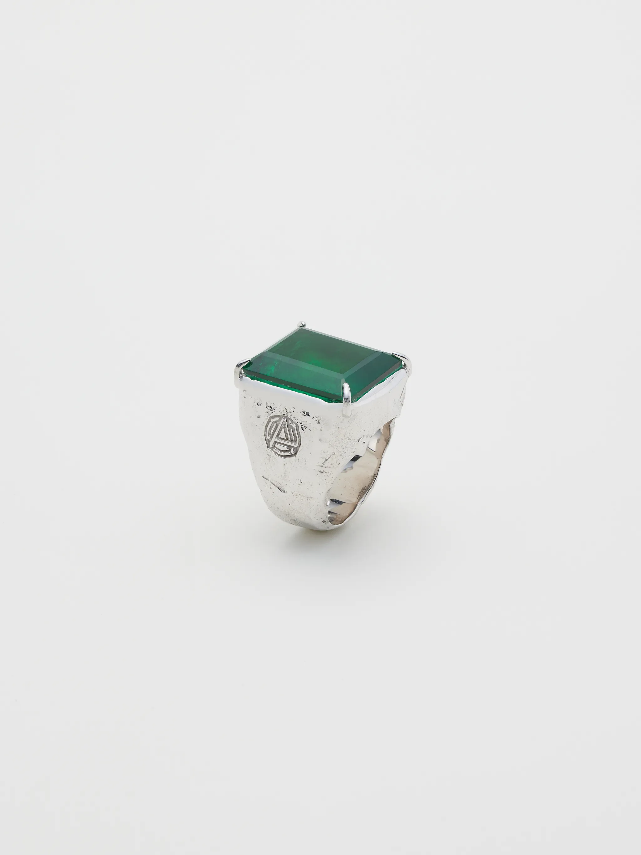 SQUARE CUT STONE RING