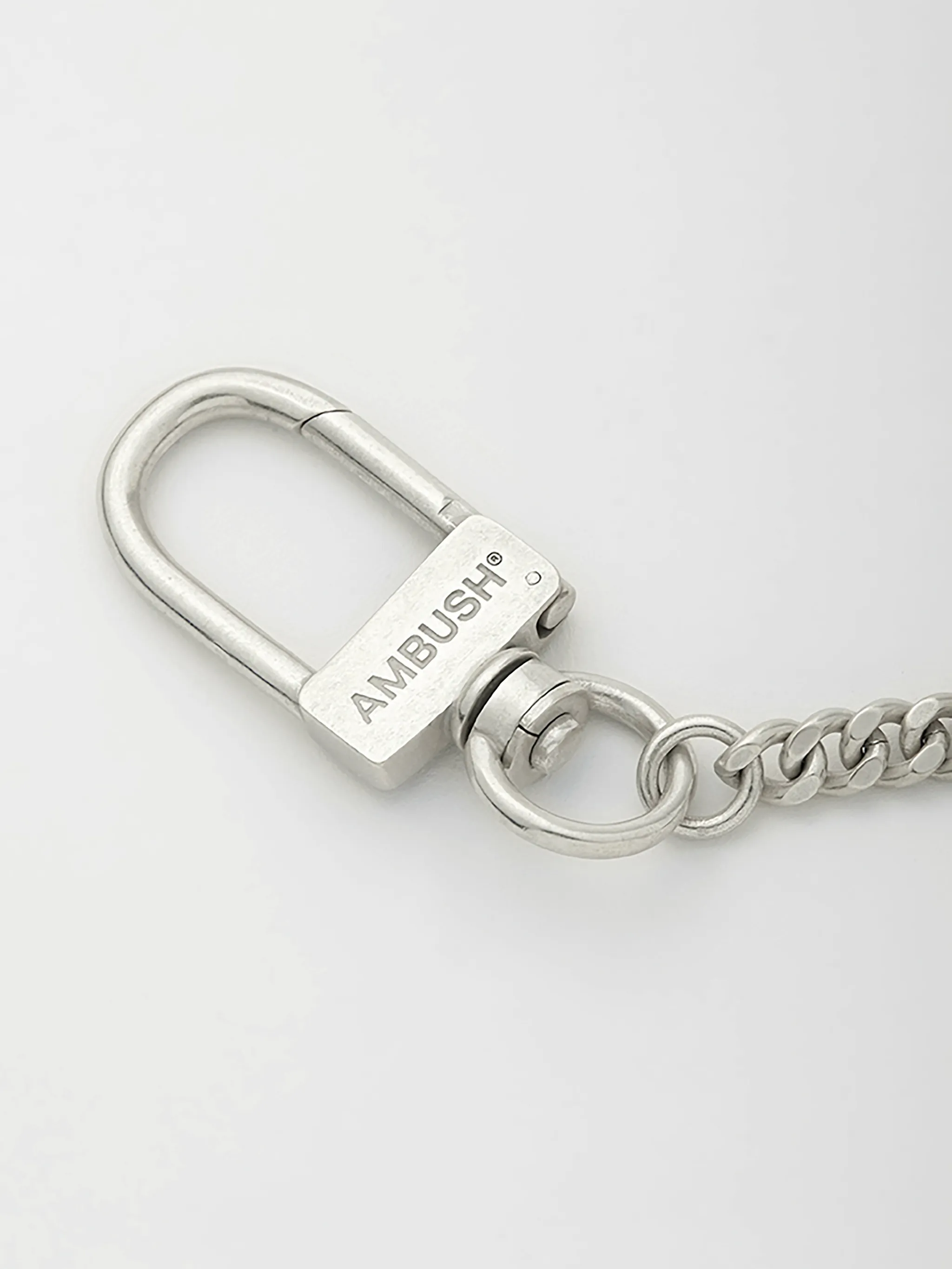 SS21 LOGO LIGHTER CASE KEY CHAIN