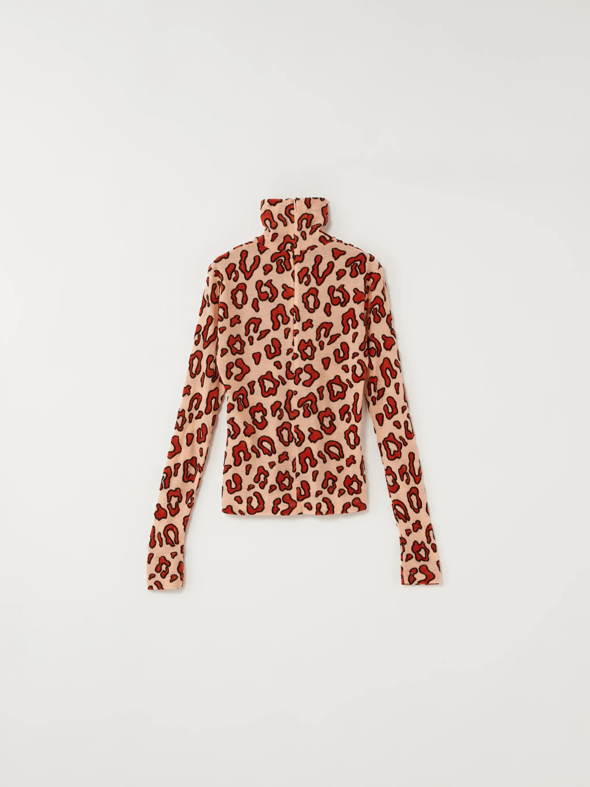 stand-up neck leopard print top