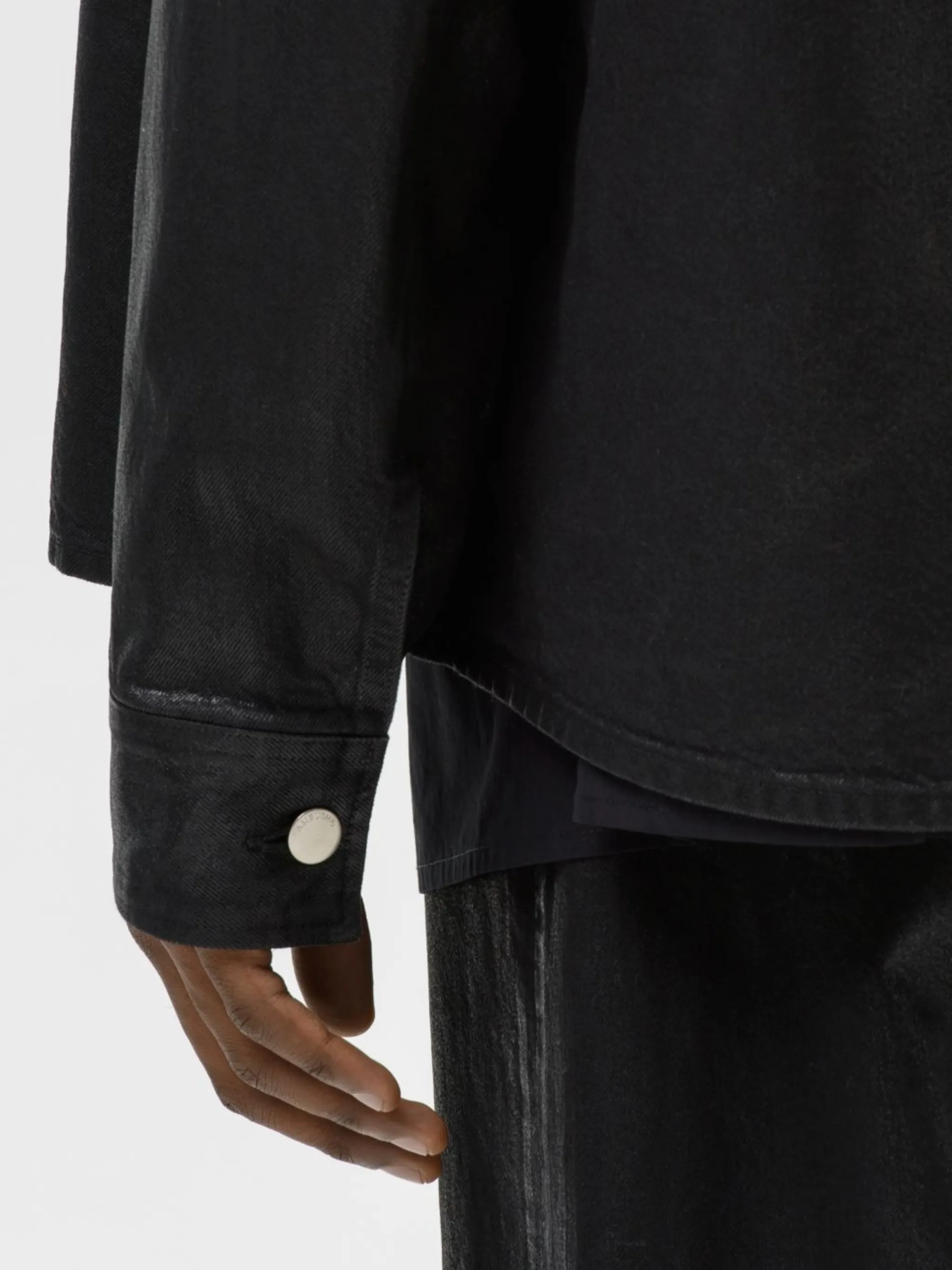 TIE-FASTENING SHIRT