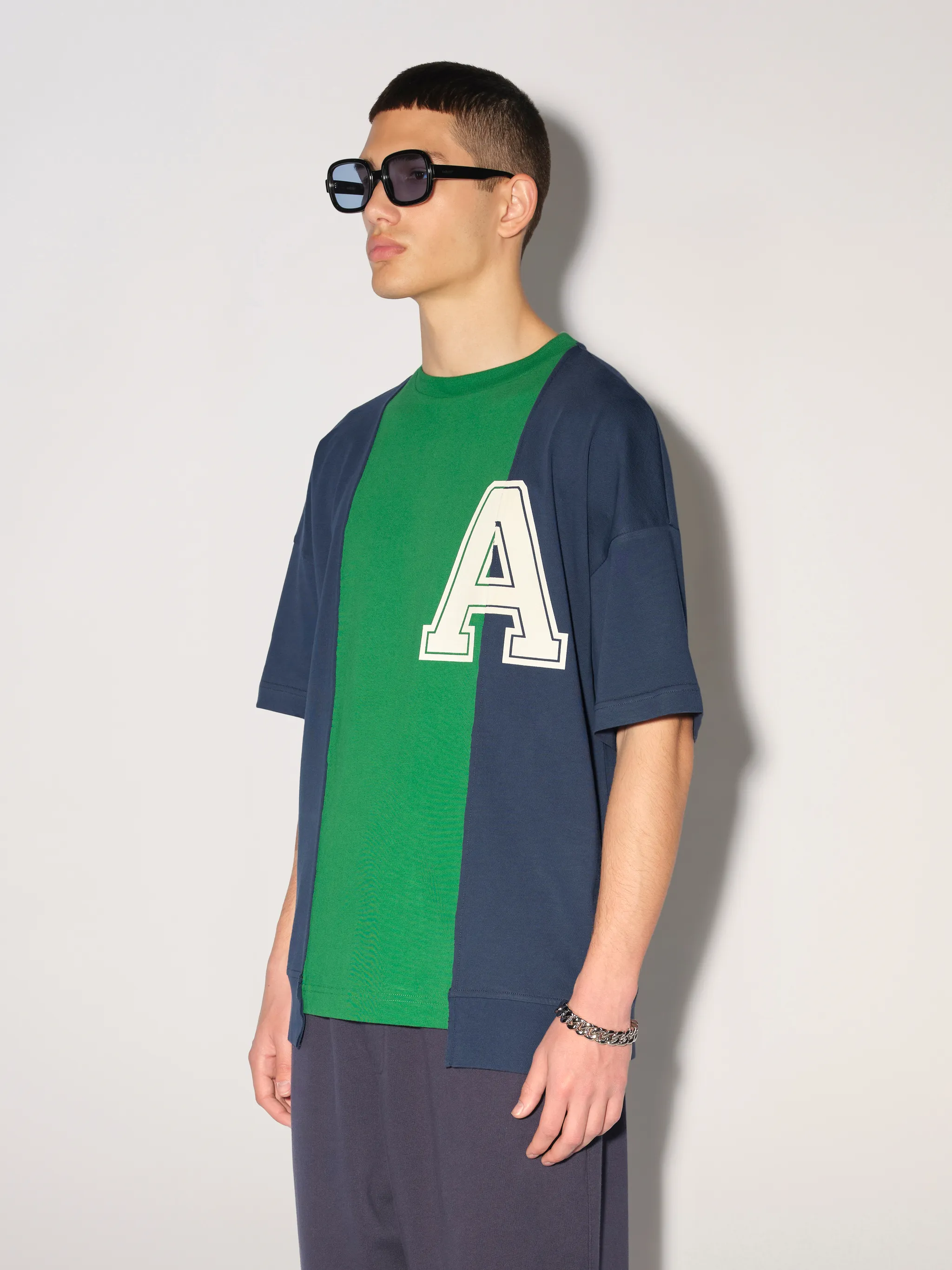 VARSITY T-SHIRT