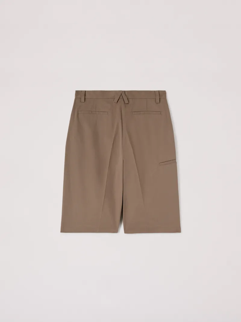 オーバーサイズ ショートパンツ