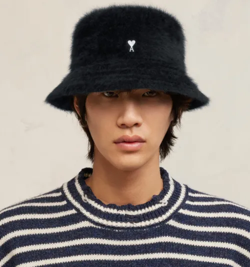 Ami De Coeur Stud Bucket Hat