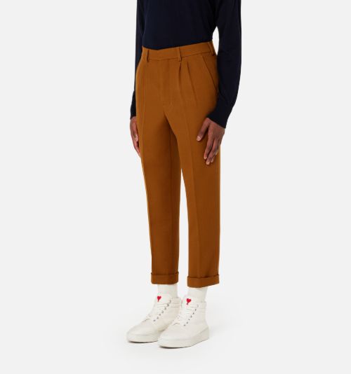 Pleated carrot fit on sale trousers