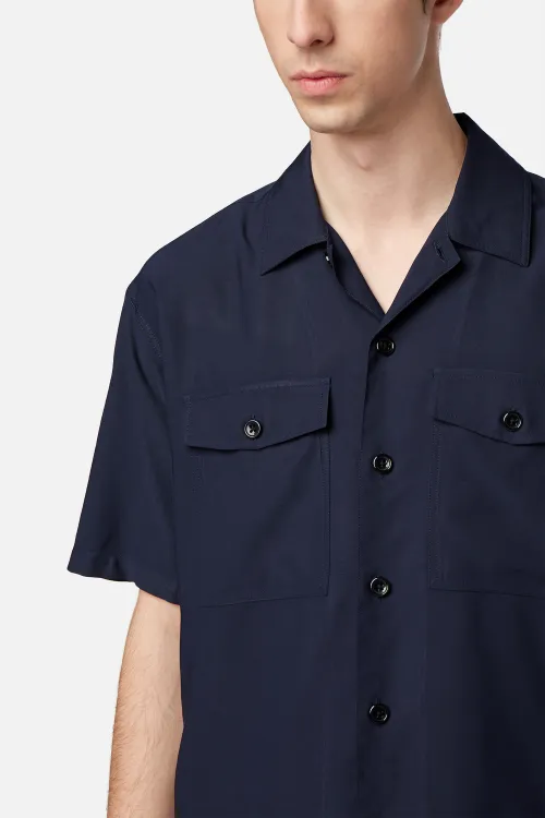 chest-pocket shirt