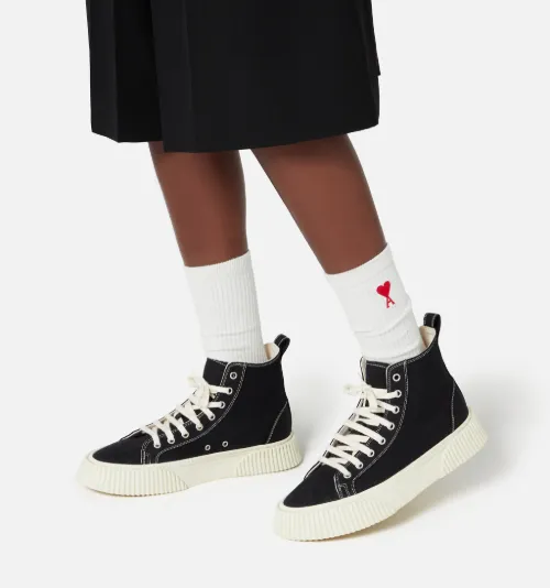 High-top Sneakers With Textured Sole - AMI Paris Official