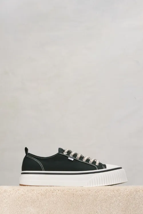 Black Low Top Ami Sn1980 Sneakers - AMI PARIS OFFICIAL MS